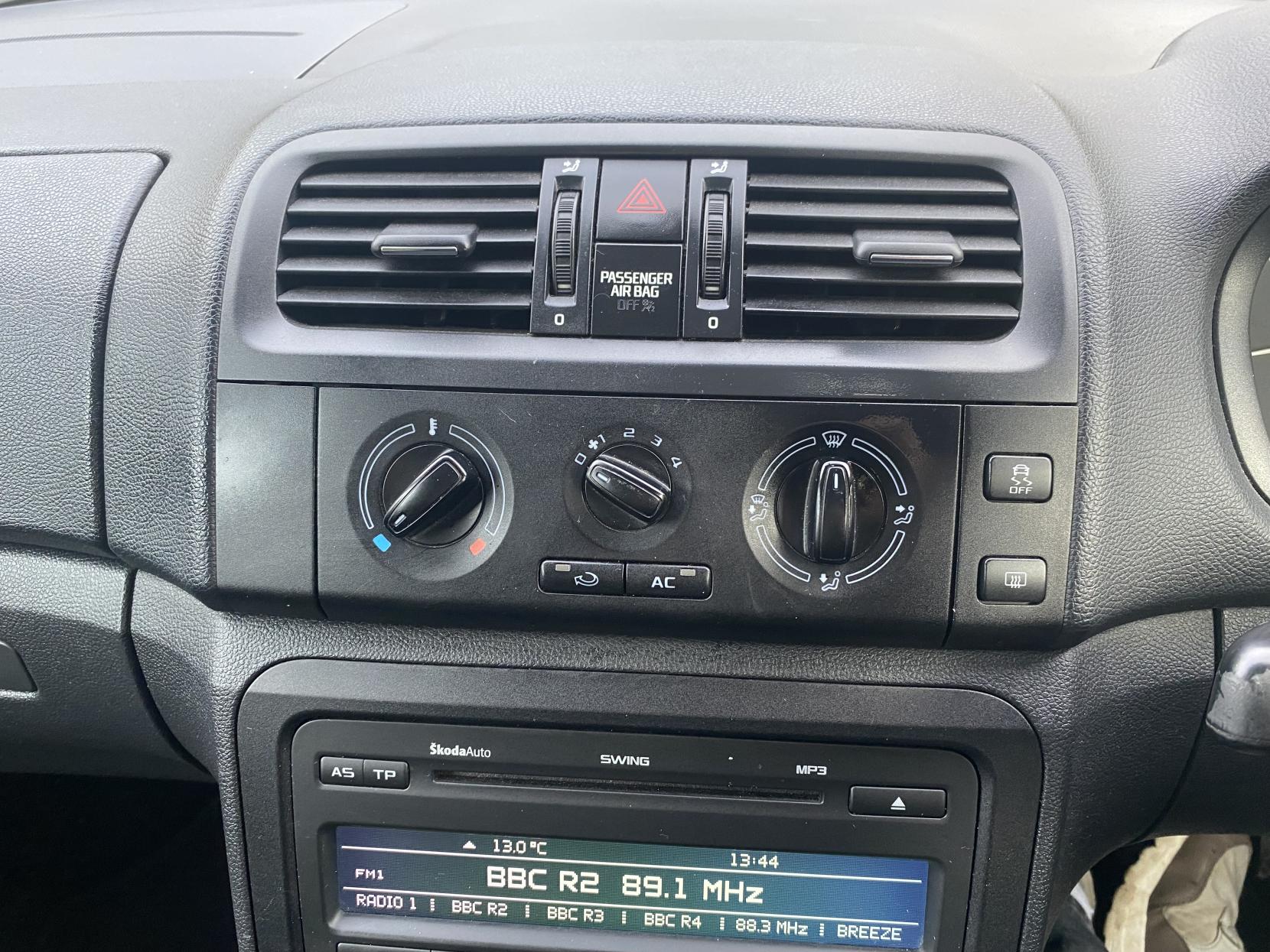 Skoda Fabia 1.2 SE Hatchback 5dr Petrol Manual Euro 5 (69 ps)