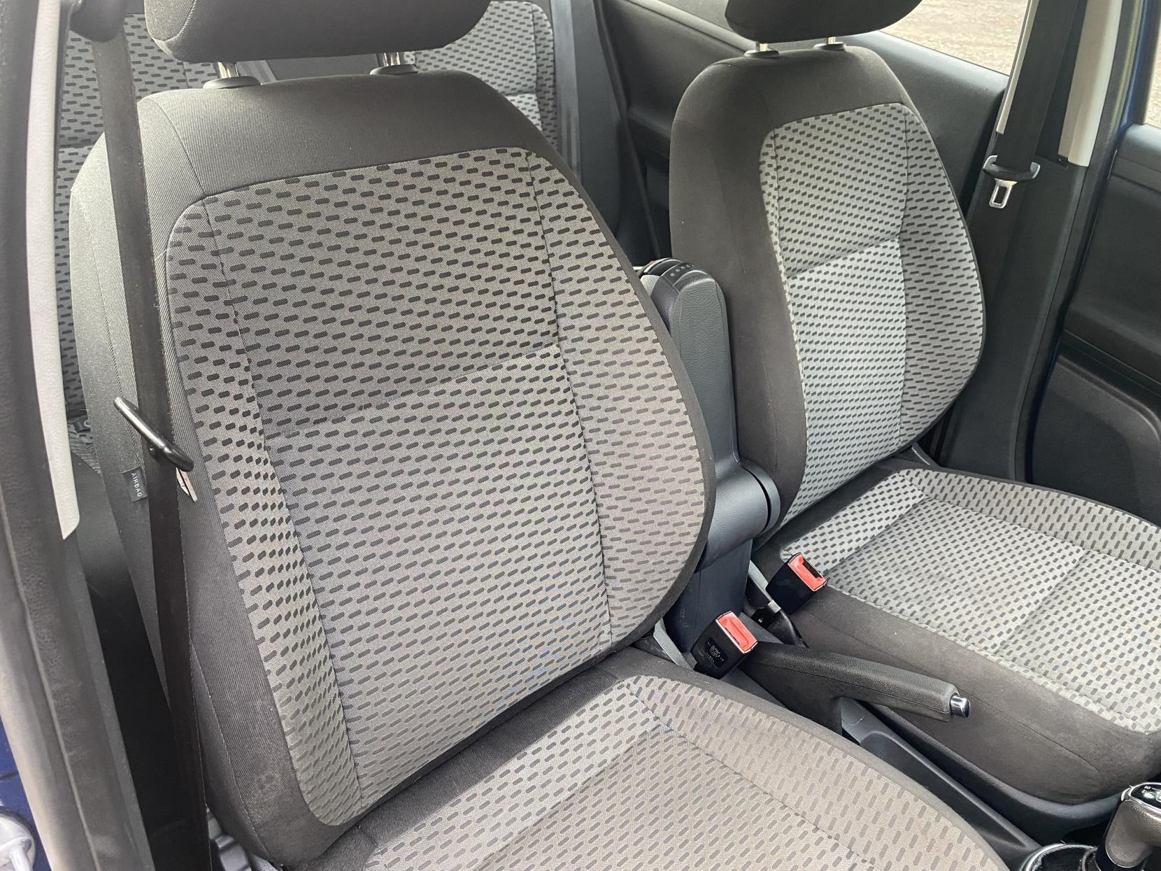 Skoda Fabia 1.2 SE Hatchback 5dr Petrol Manual Euro 5 (69 ps)