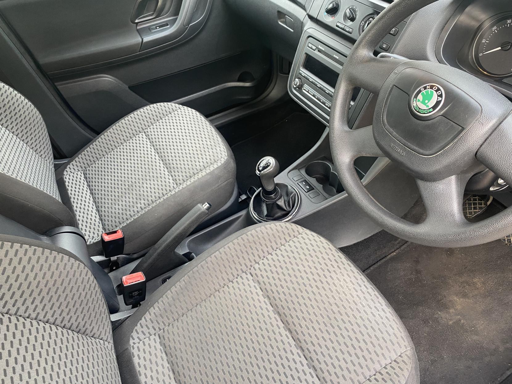 Skoda Fabia 1.2 SE Hatchback 5dr Petrol Manual Euro 5 (69 ps)