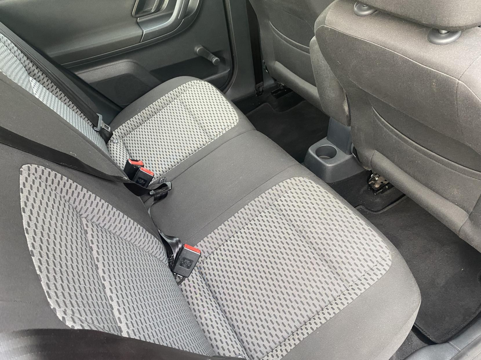 Skoda Fabia 1.2 SE Hatchback 5dr Petrol Manual Euro 5 (69 ps)