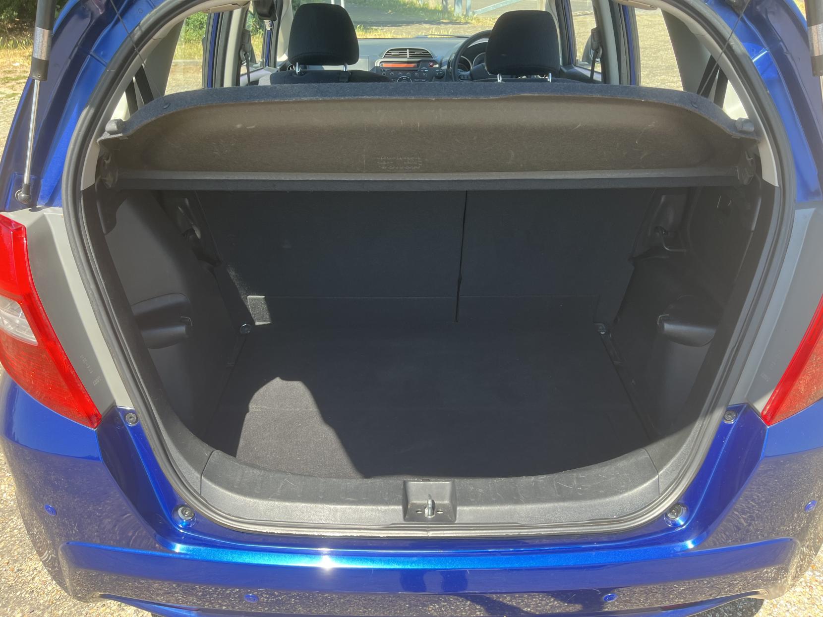 Honda Jazz 1.4 i-VTEC ES Hatchback 5dr Petrol Manual Euro 5 (99 ps)