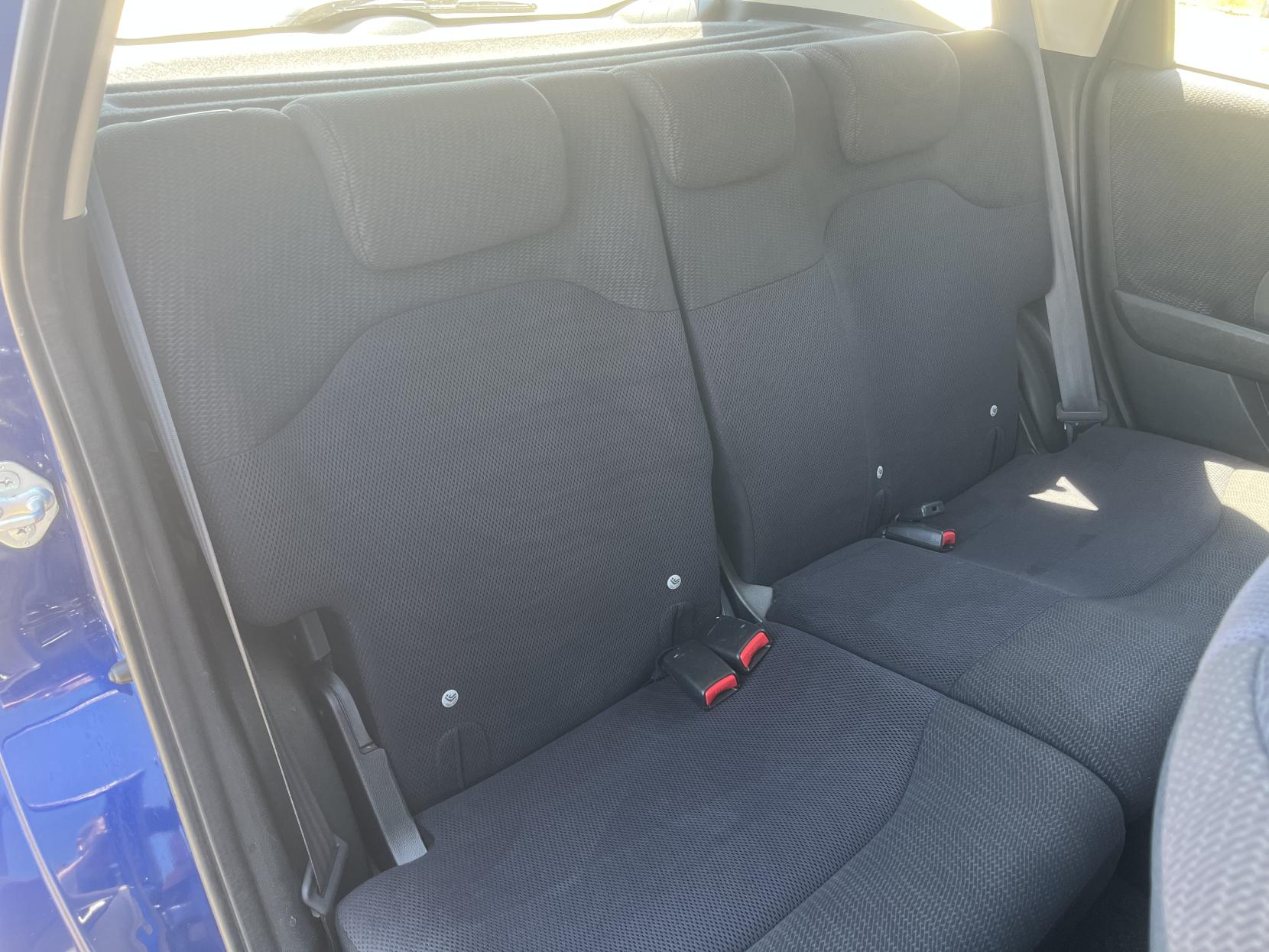 Honda Jazz 1.4 i-VTEC ES Hatchback 5dr Petrol Manual Euro 5 (99 ps)