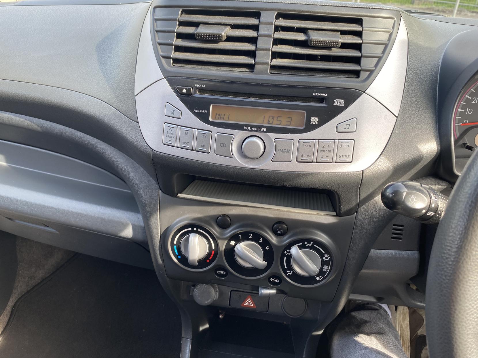 Suzuki Alto 1.0 12V SZ Hatchback 5dr Petrol Manual Euro 5 (68 ps)