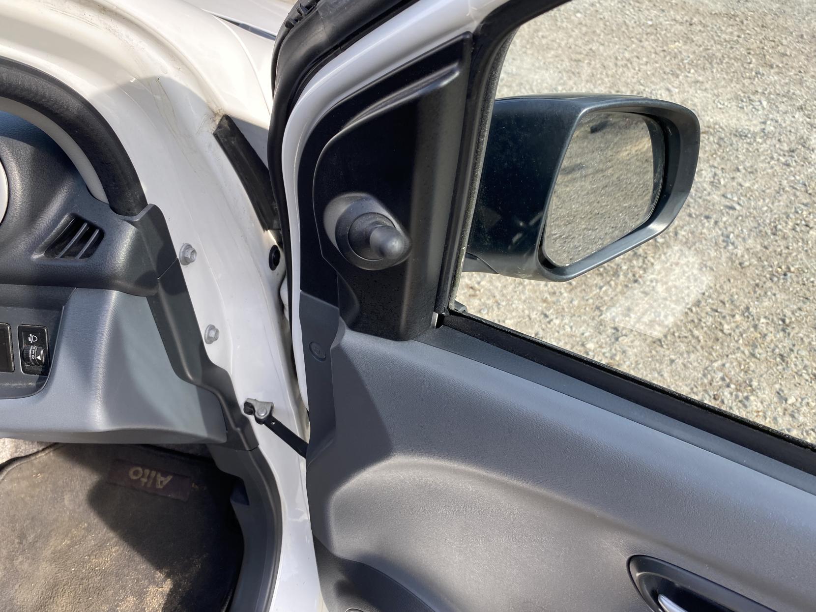 Suzuki Alto 1.0 12V SZ Hatchback 5dr Petrol Manual Euro 5 (68 ps)