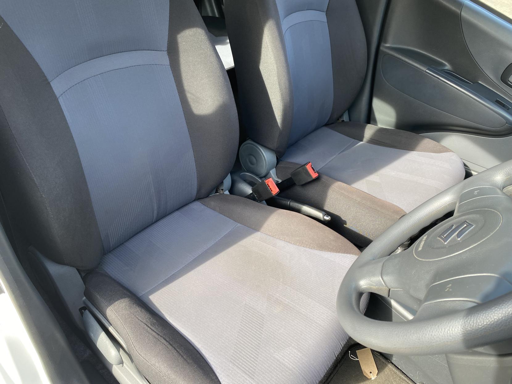 Suzuki Alto 1.0 12V SZ Hatchback 5dr Petrol Manual Euro 5 (68 ps)