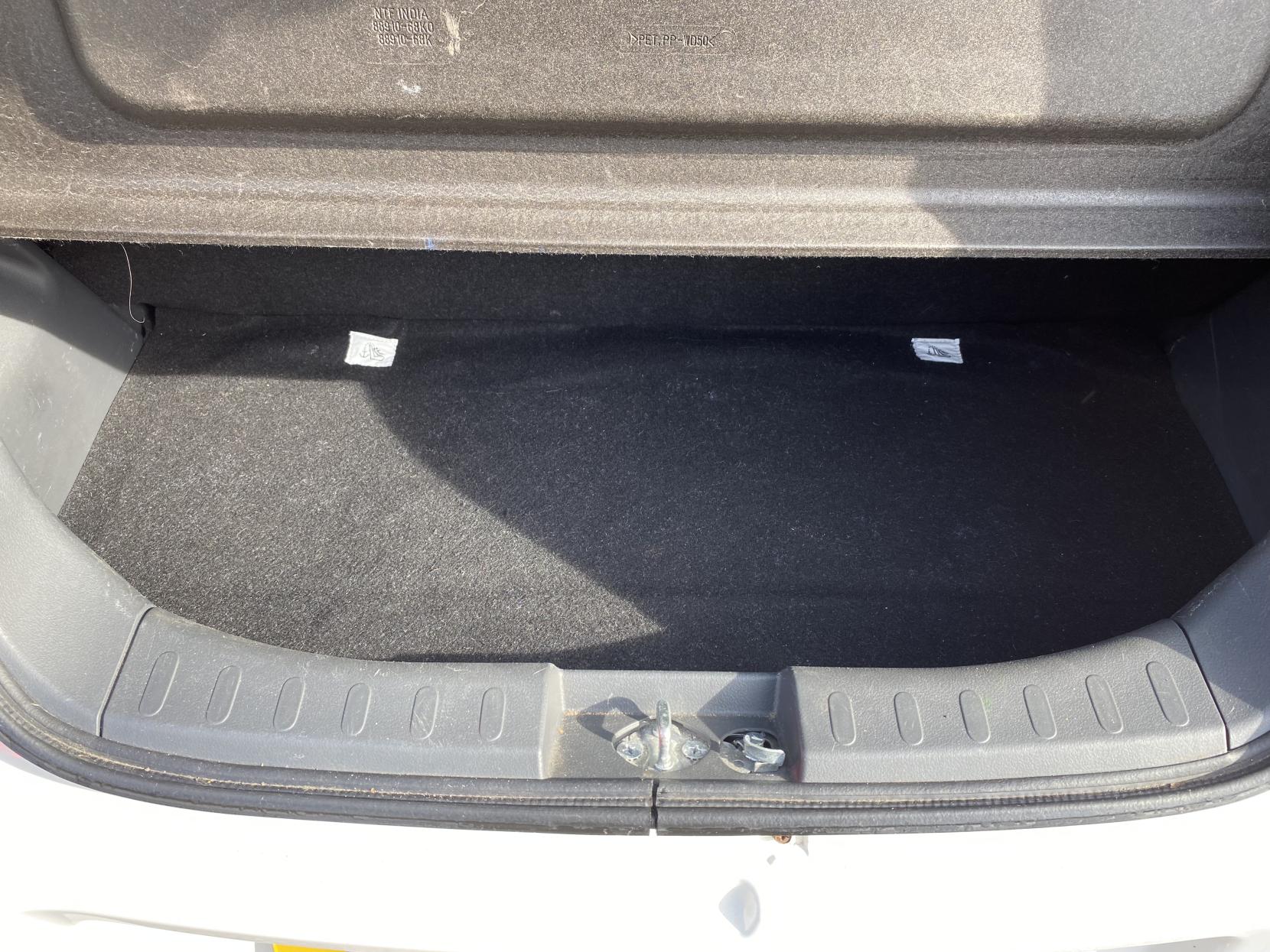 Suzuki Alto 1.0 12V SZ Hatchback 5dr Petrol Manual Euro 5 (68 ps)