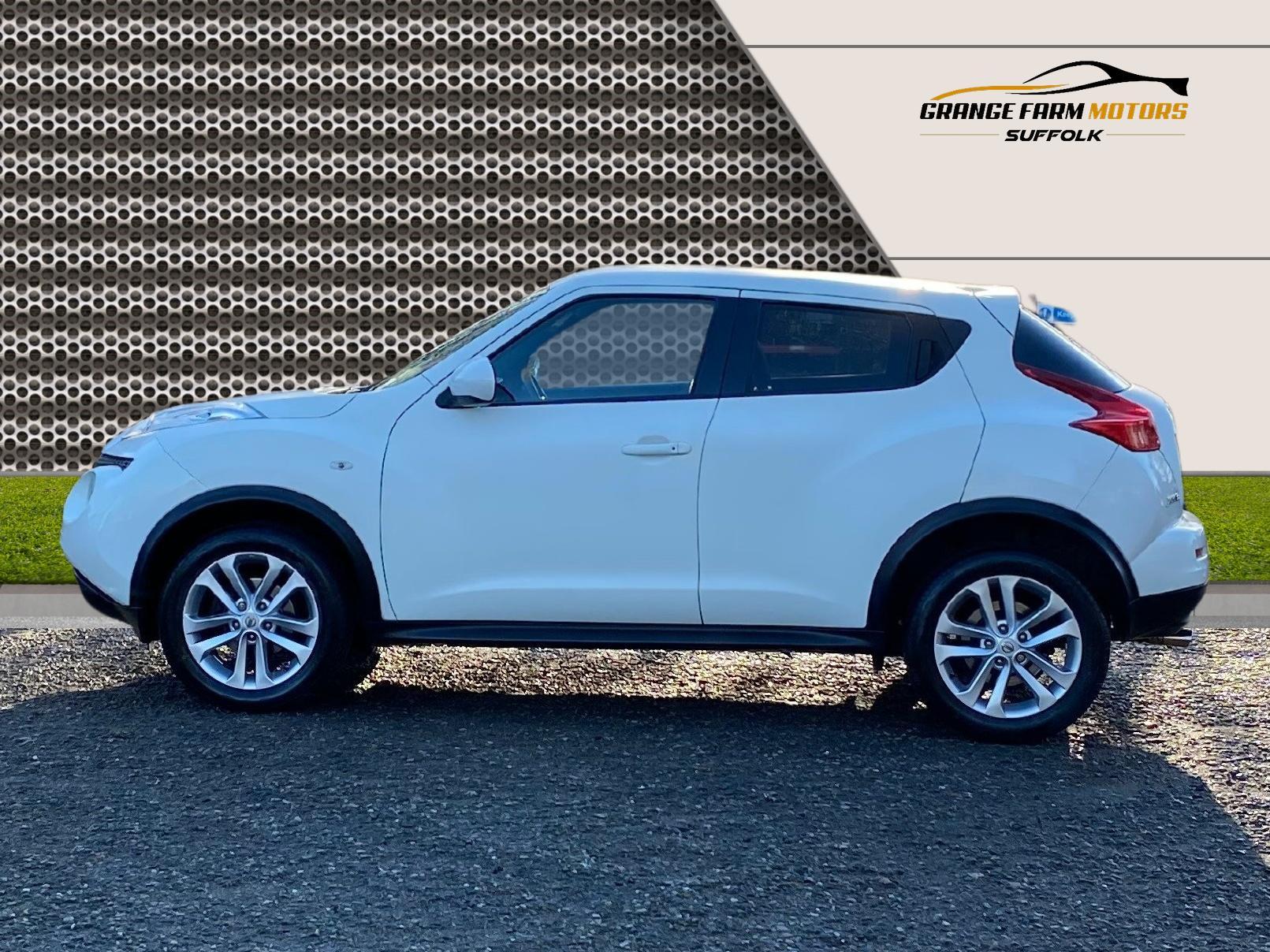 Nissan Juke 1.6 Tekna SUV 5dr Petrol Manual Euro 5 (s/s) (117 ps)