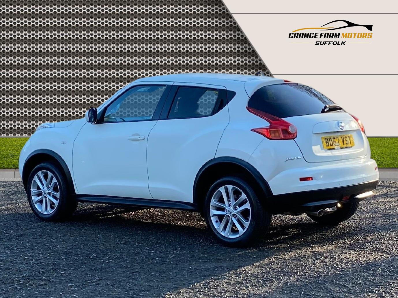 Nissan Juke 1.6 Tekna SUV 5dr Petrol Manual Euro 5 (s/s) (117 ps)