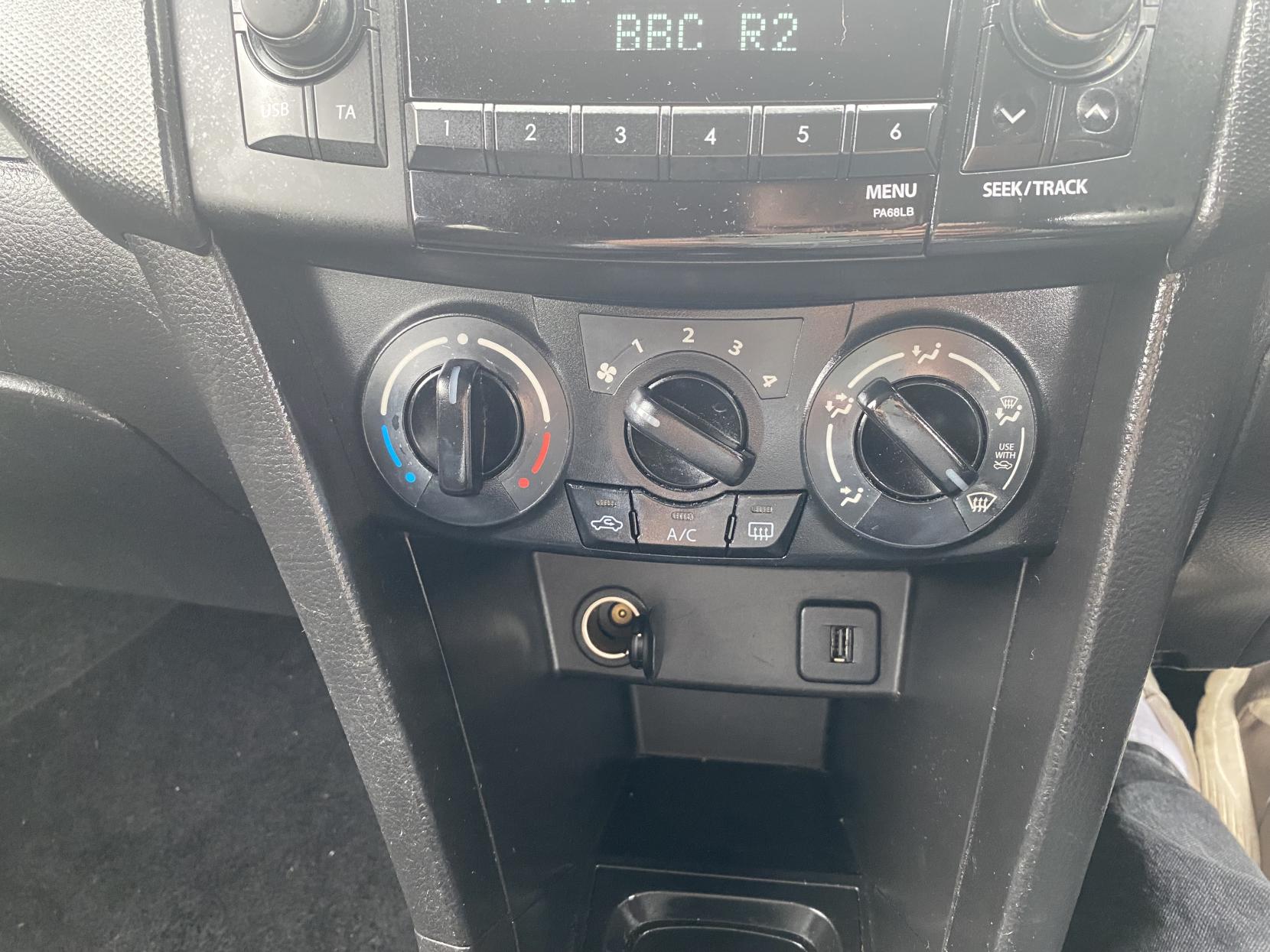 Suzuki Swift 1.2 SZ-L Hatchback 3dr Petrol Manual Euro 5 (94 ps)