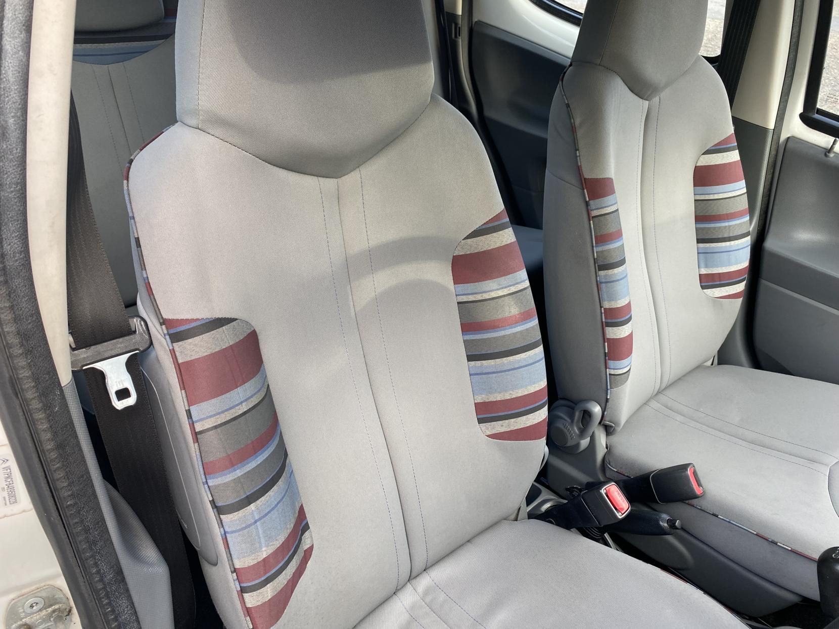 Citroen C1 1.0i VTR+ Hatchback 5dr Petrol Manual Euro 5 (68 ps)