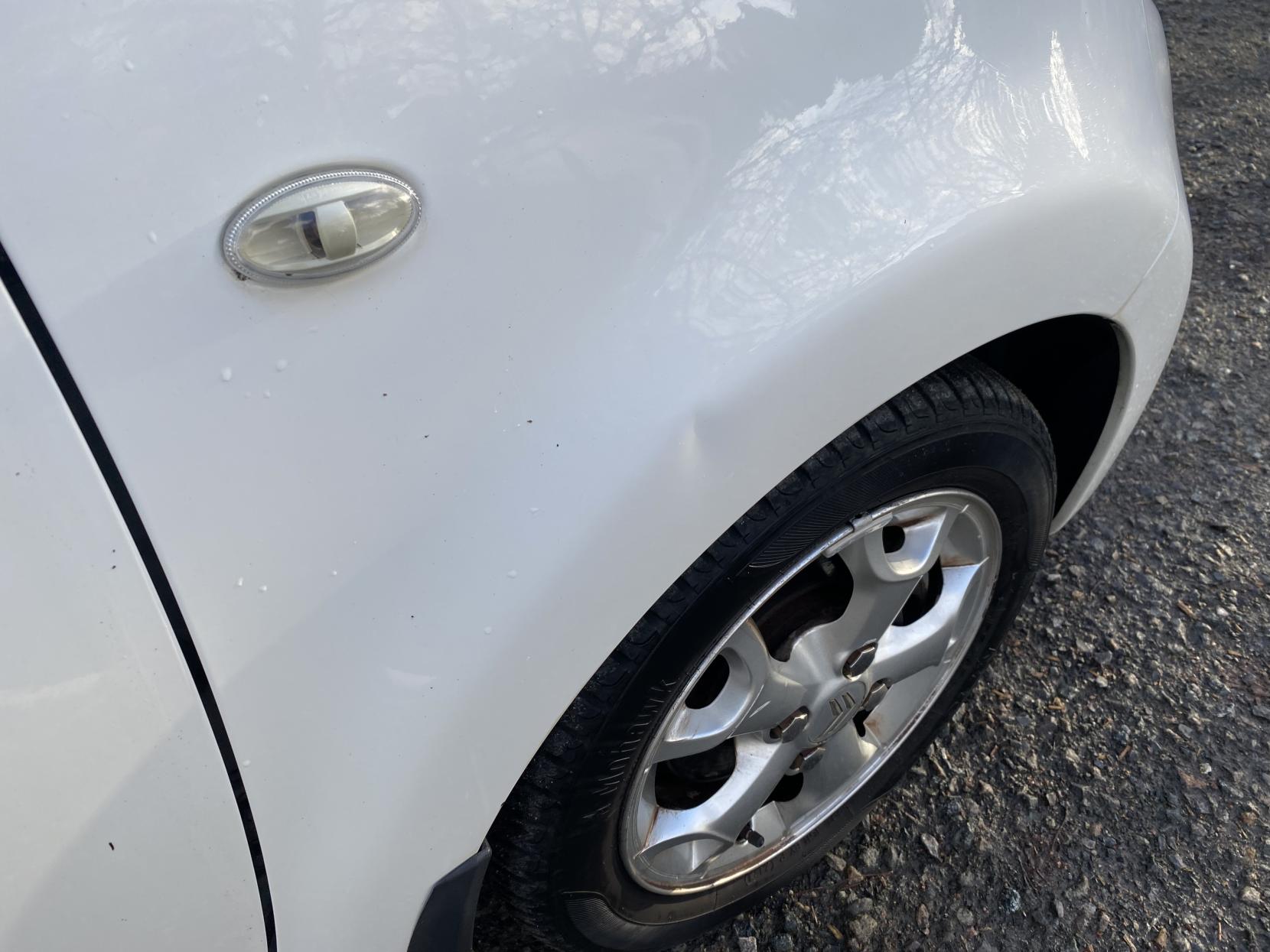 Citroen C1 1.0i VTR+ Hatchback 5dr Petrol Manual Euro 5 (68 ps)