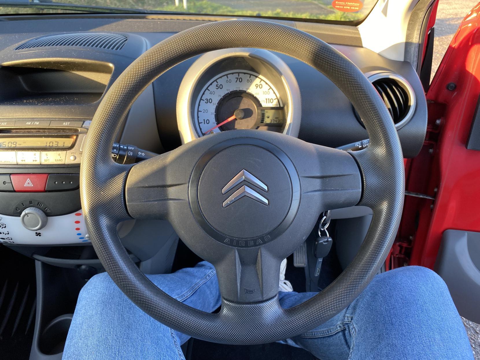 Citroen C1 1.0i VT Hatchback 5dr Petrol Manual Euro 4 (68 ps)