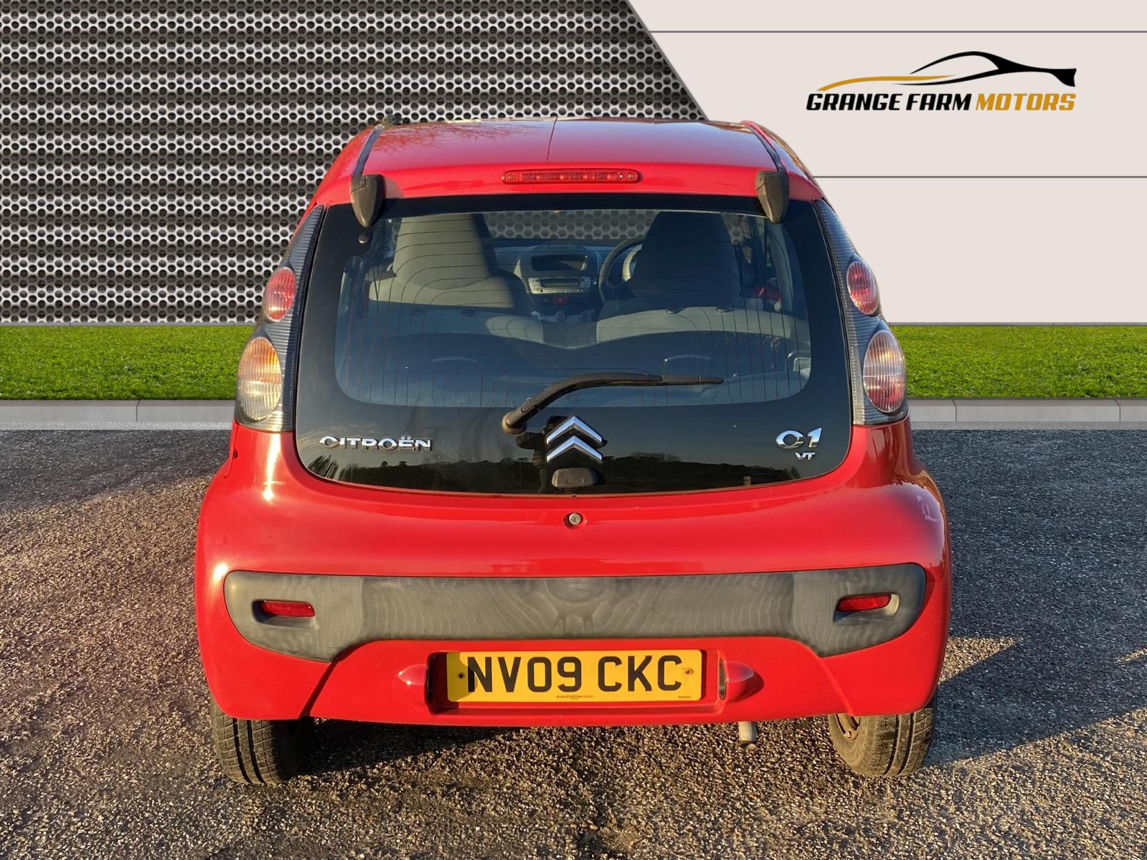 Citroen C1 1.0i VT Hatchback 5dr Petrol Manual Euro 4 (68 ps)