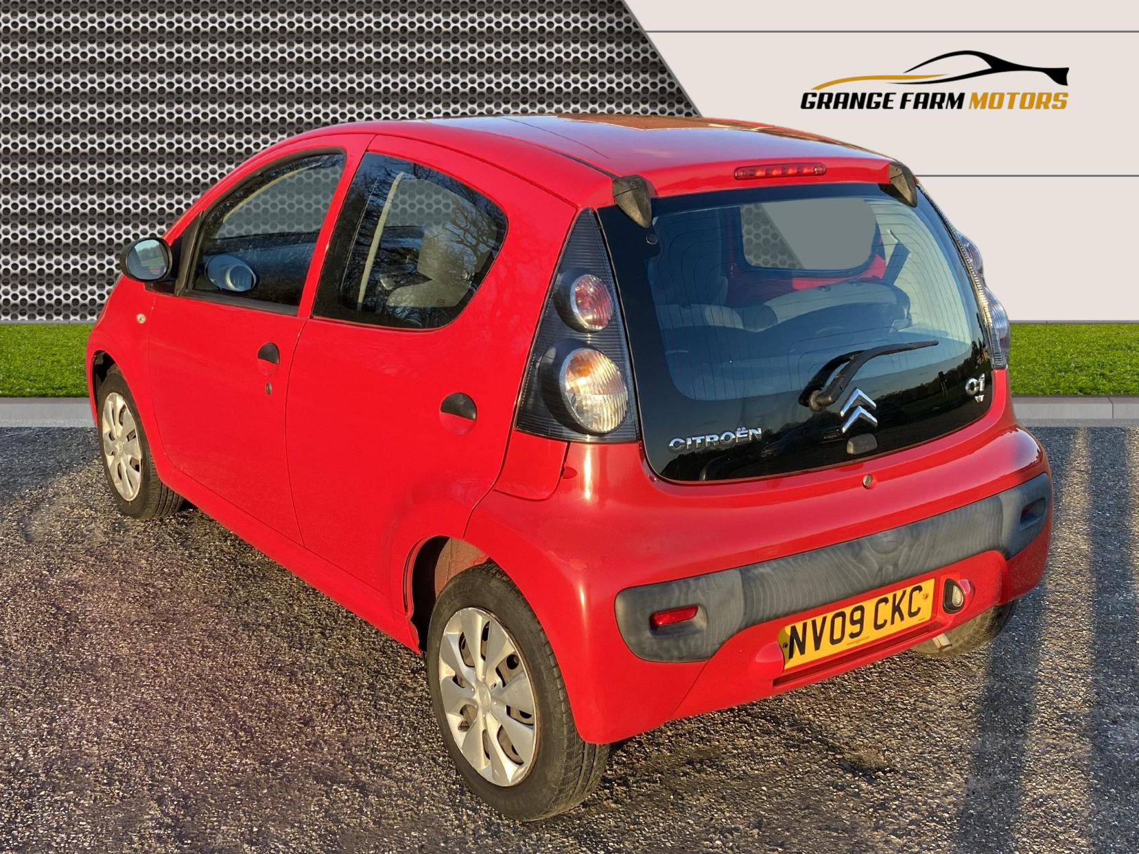 Citroen C1 1.0i VT Hatchback 5dr Petrol Manual Euro 4 (68 ps)