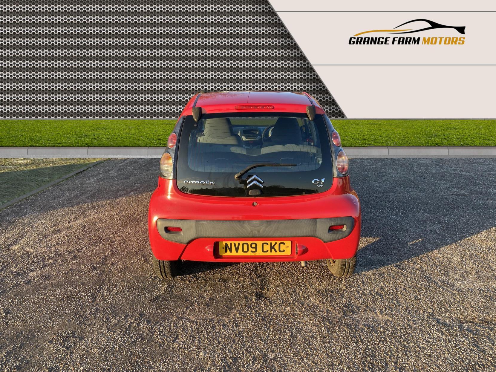 Citroen C1 1.0i VT Hatchback 5dr Petrol Manual Euro 4 (68 ps)