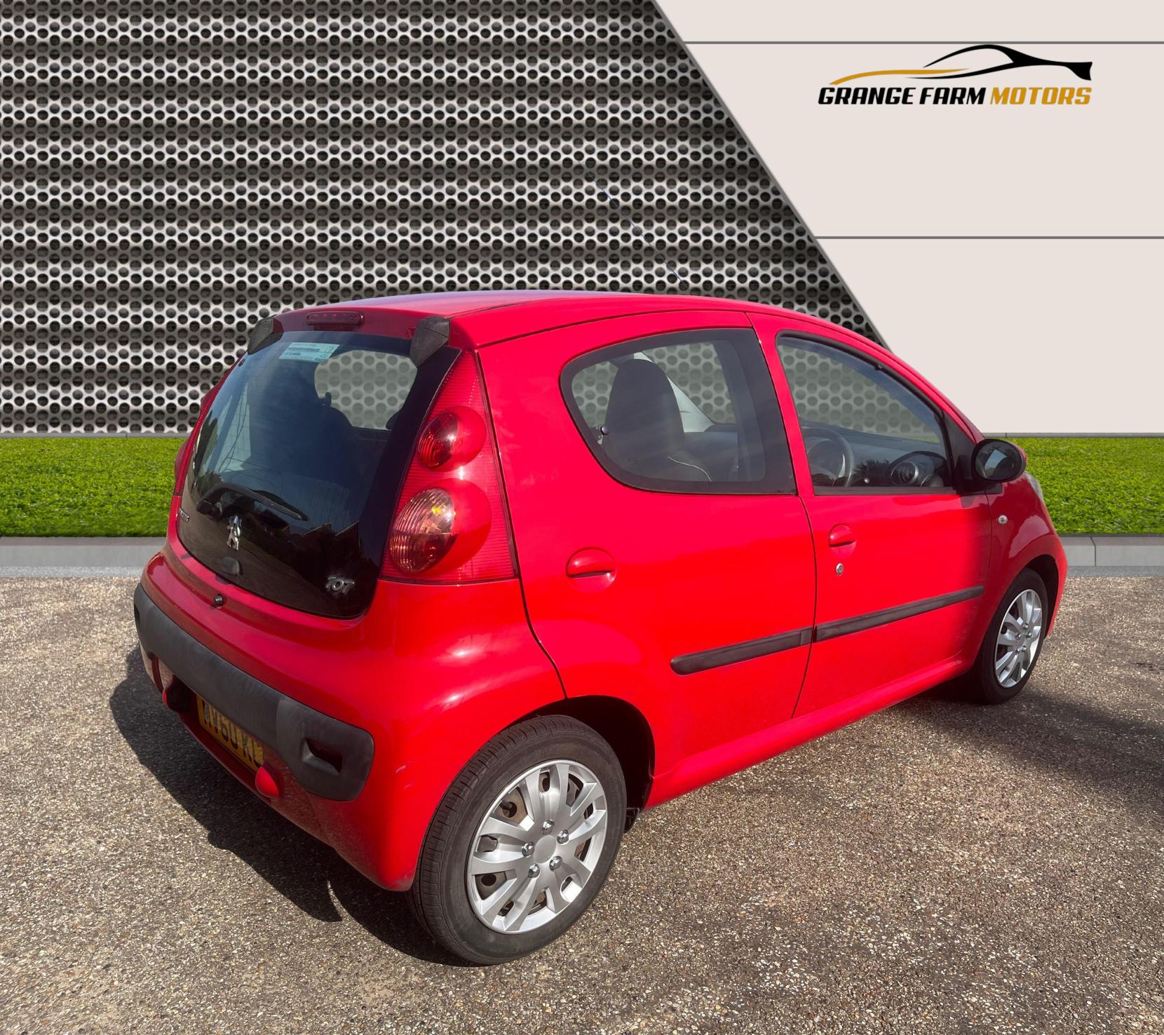 Peugeot 107 1.0 12V Urban Hatchback 5dr Petrol Manual Euro 4 (68 ps)