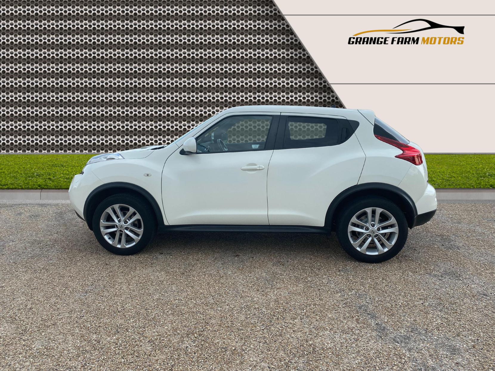 Nissan Juke 1.6 Acenta Premium SUV 5dr Petrol Manual Euro 5 (s/s) (117 ps)