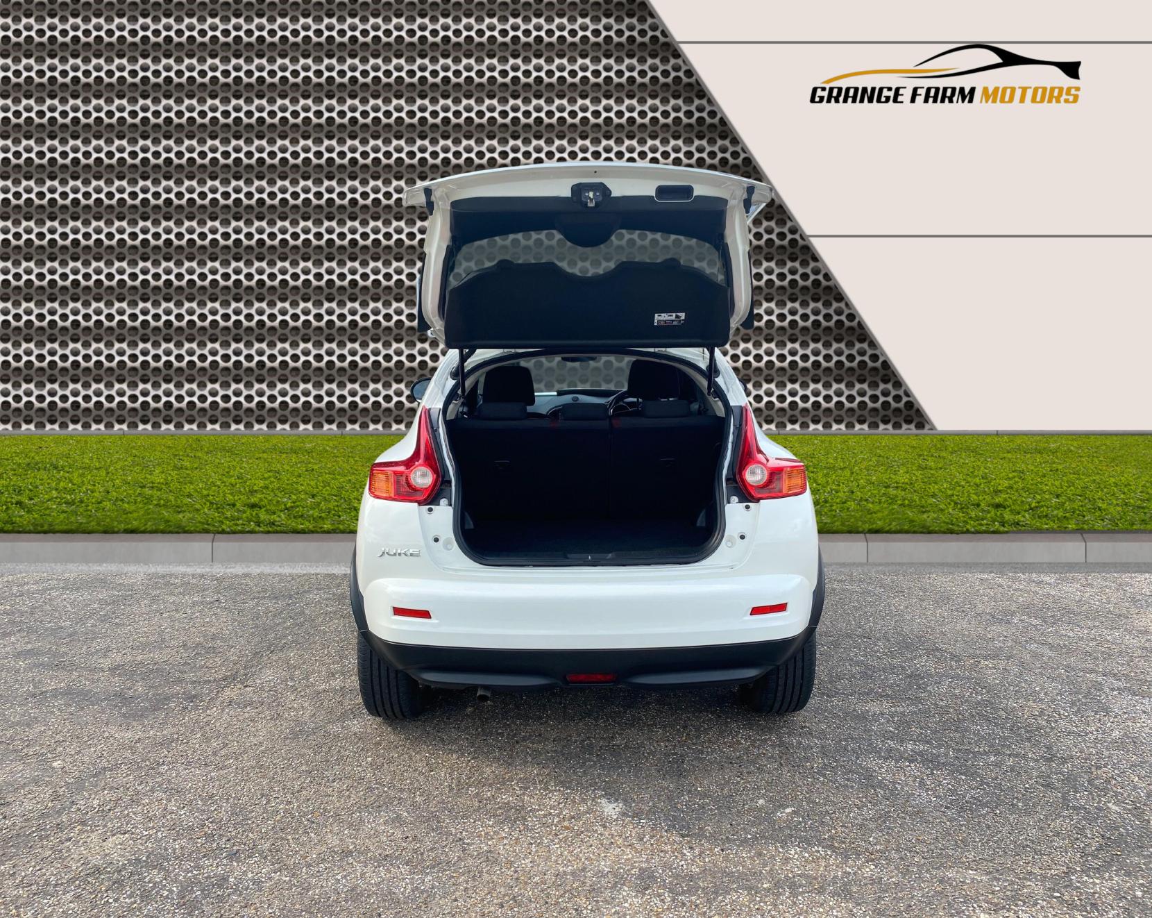 Nissan Juke 1.6 Acenta Premium SUV 5dr Petrol Manual Euro 5 (s/s) (117 ps)