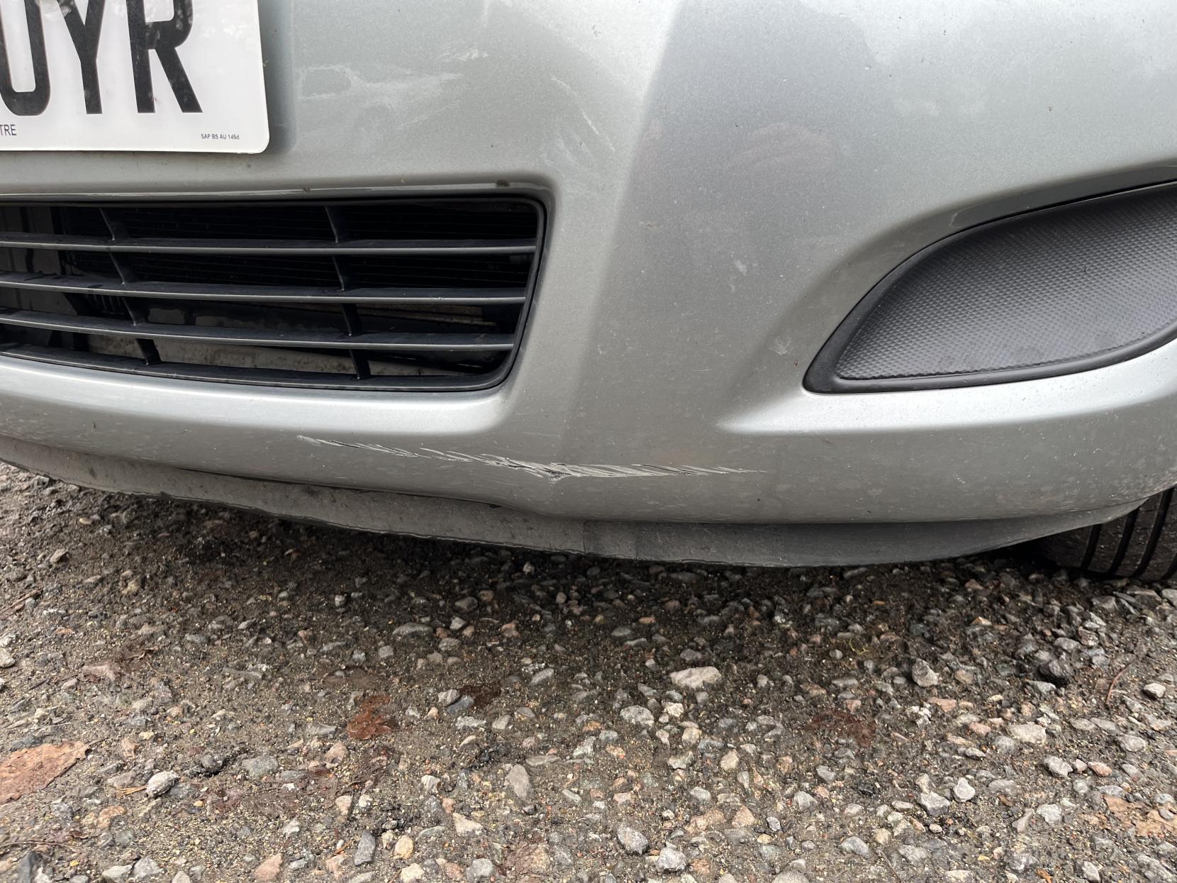 Toyota Yaris 1.0 VVT-i TR Hatchback 5dr Petrol Manual Euro 4 (69 ps)