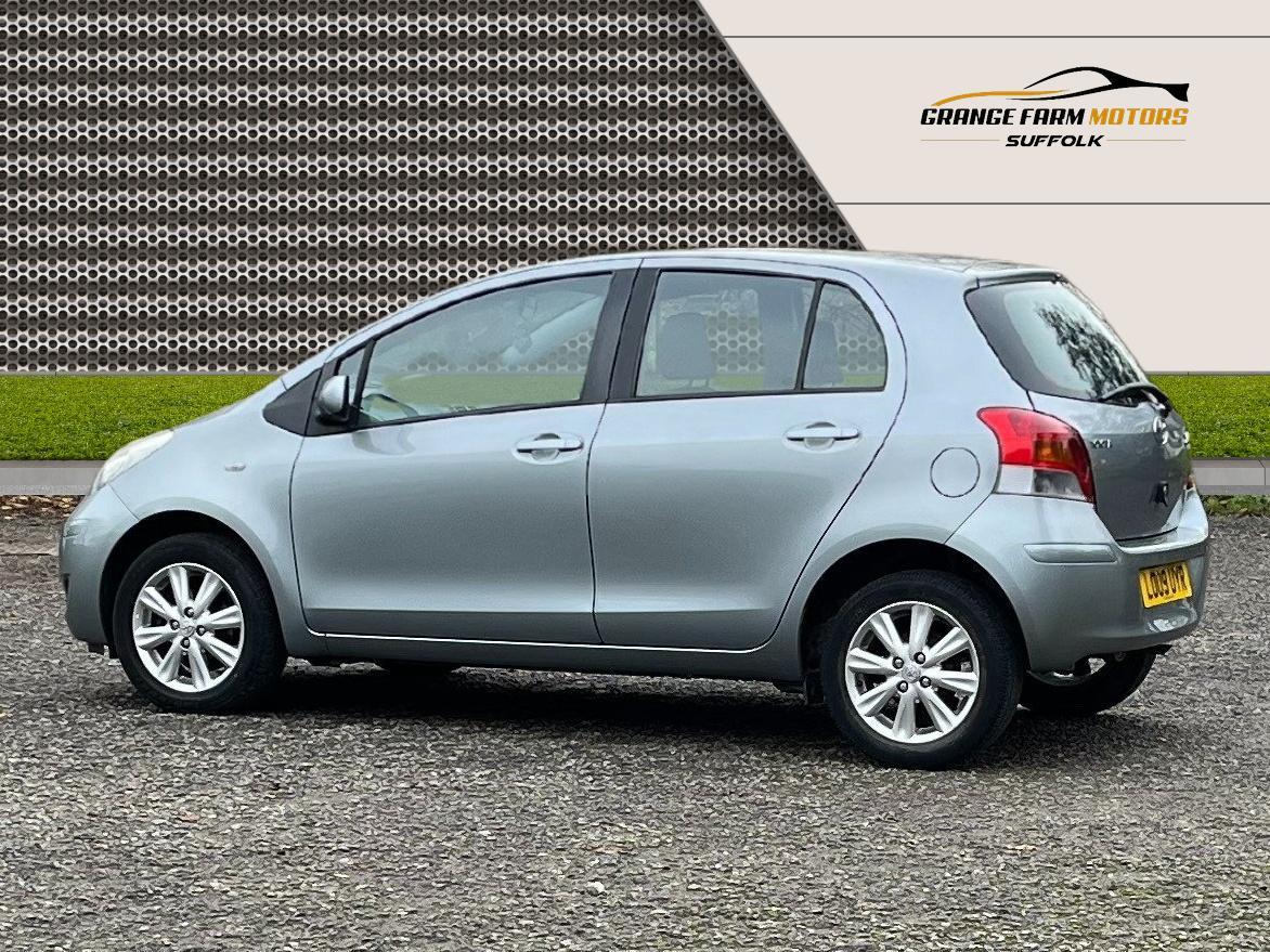 Toyota Yaris 1.0 VVT-i TR Hatchback 5dr Petrol Manual Euro 4 (69 ps)