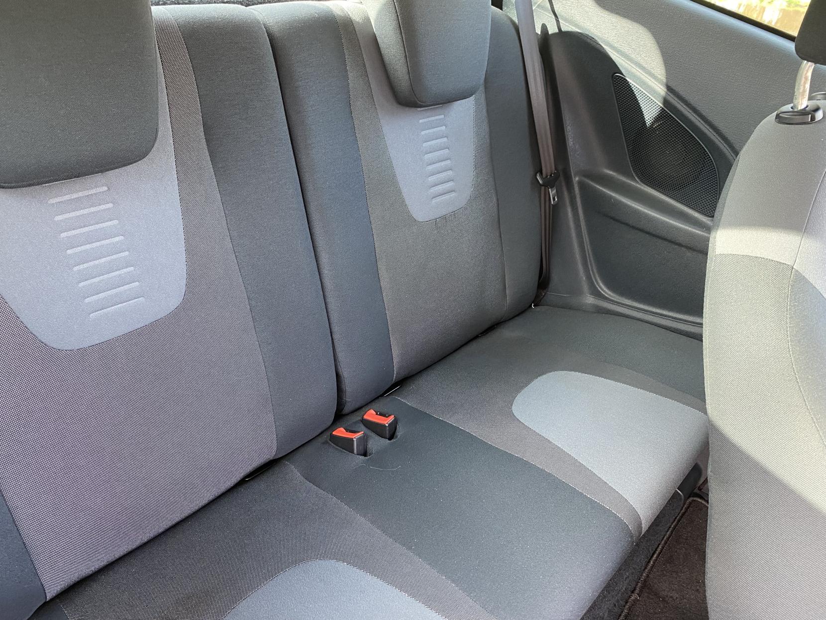 Ford Ka 1.2 Zetec Hatchback 3dr Petrol Manual Euro 5 (s/s) (69 ps)