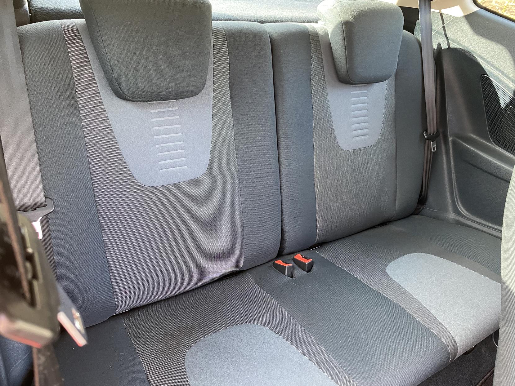 Ford Ka 1.2 Zetec Hatchback 3dr Petrol Manual Euro 5 (s/s) (69 ps)