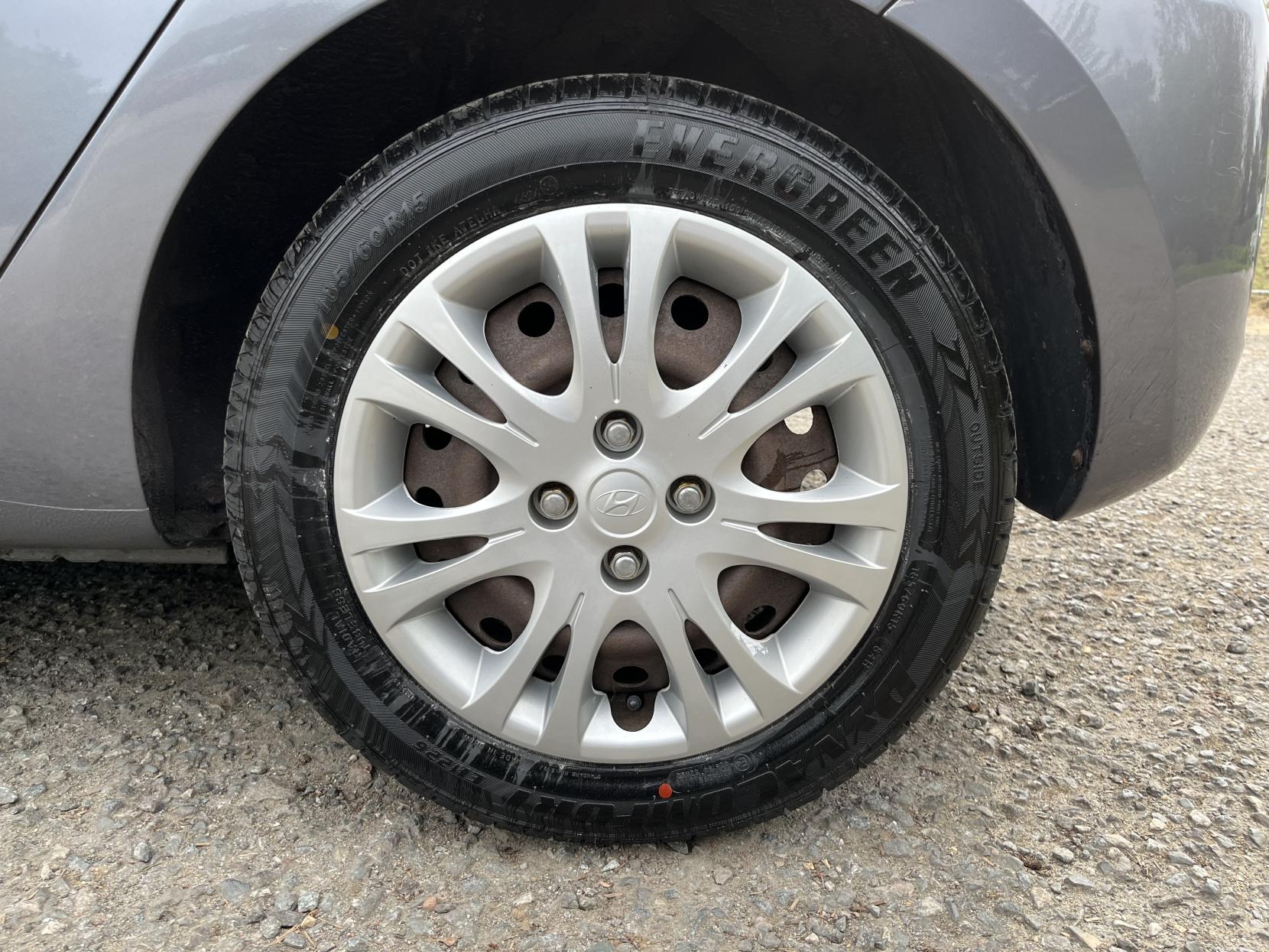 Hyundai i20 1.2 Classic Hatchback 5dr Petrol Manual Euro 4 (77 bhp)