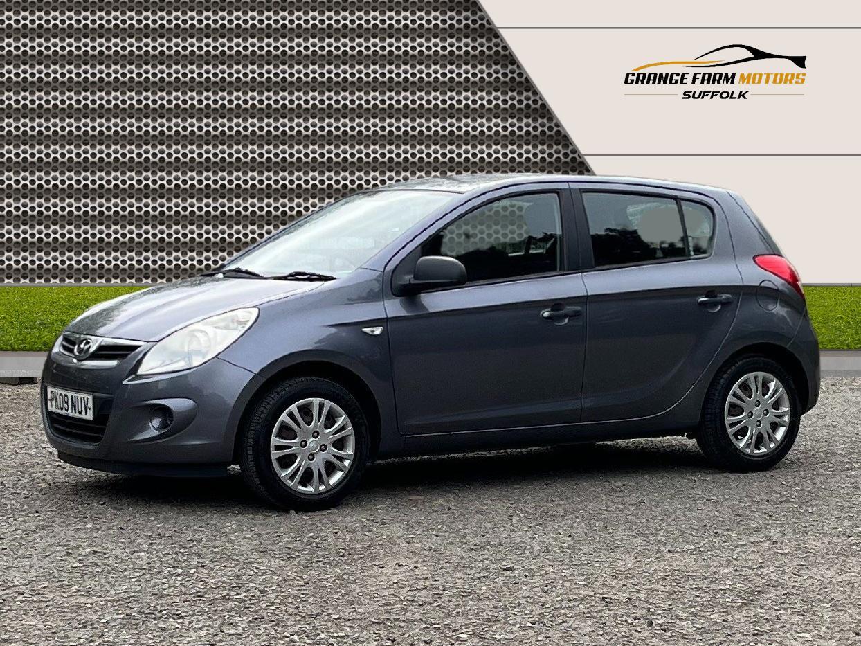 Hyundai i20 1.2 Classic Hatchback 5dr Petrol Manual Euro 4 (77 bhp)