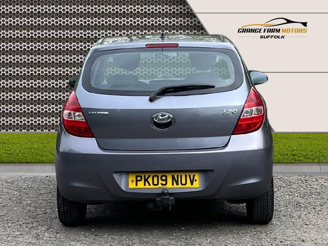 Hyundai i20 1.2 Classic Hatchback 5dr Petrol Manual Euro 4 (77 bhp)