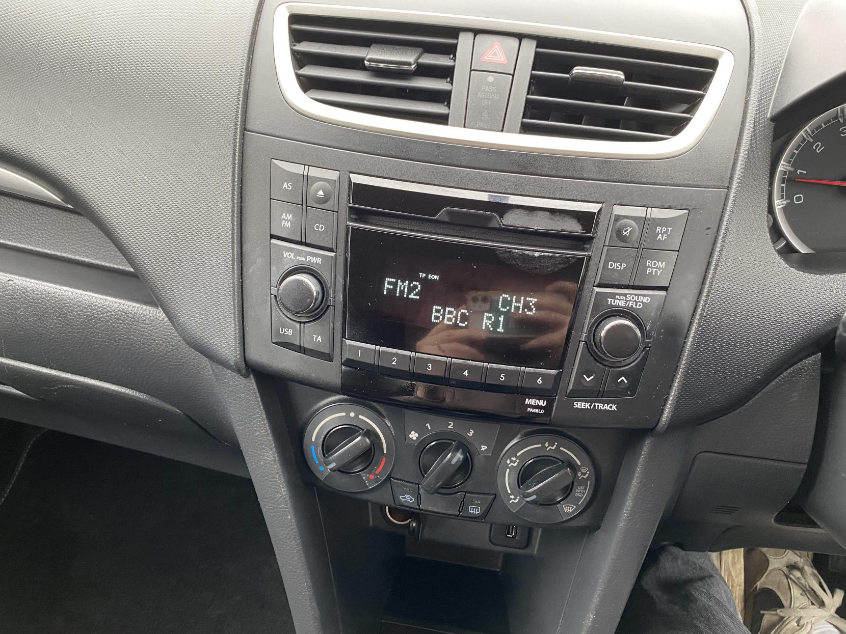 Suzuki Swift 1.2 SZ2 Hatchback 5dr Petrol Manual Euro 5 (94 ps)