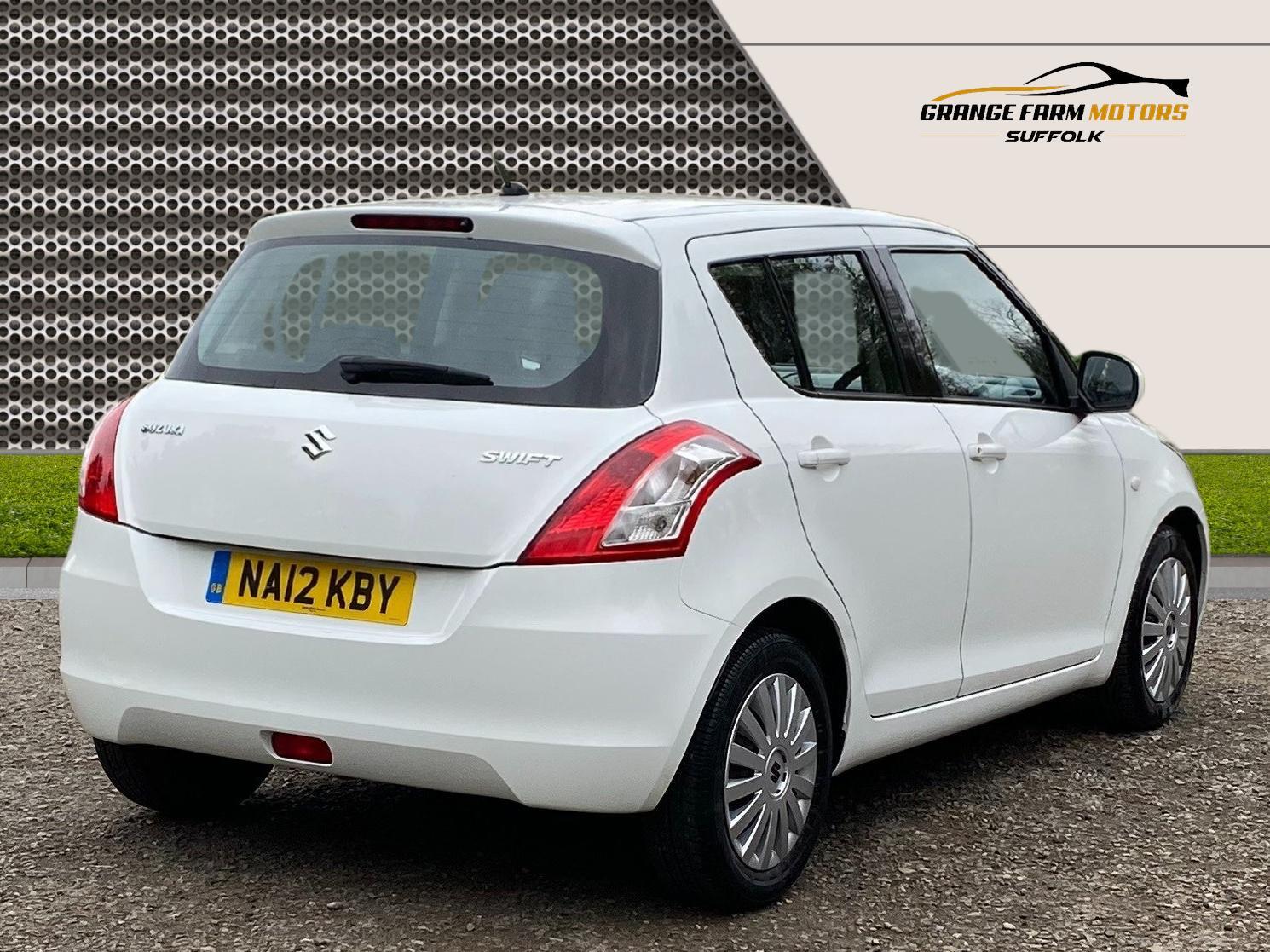 Suzuki Swift 1.2 SZ2 Hatchback 5dr Petrol Manual Euro 5 (94 ps)