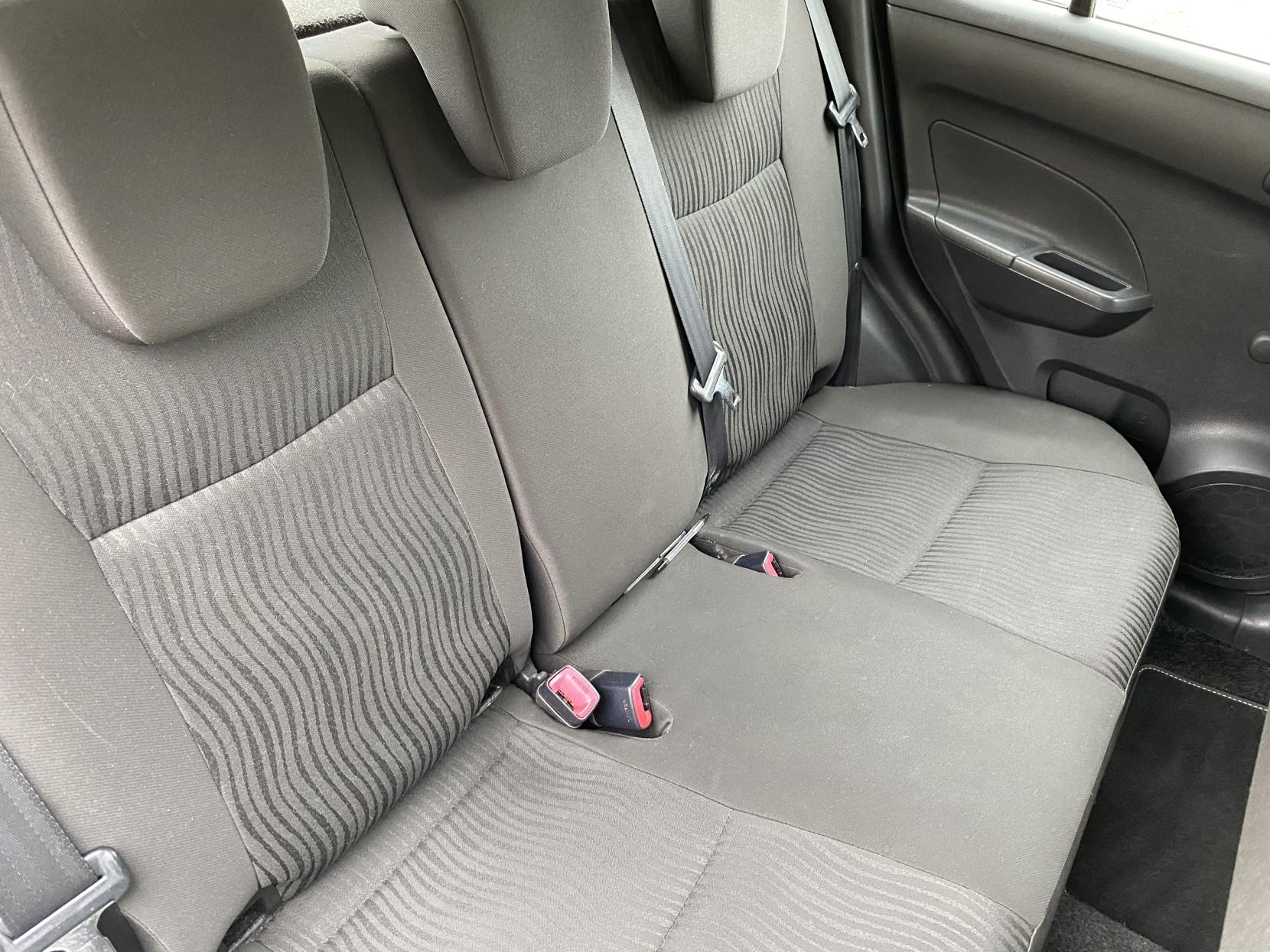 Suzuki Swift 1.2 SZ2 Hatchback 5dr Petrol Manual Euro 5 (94 ps)