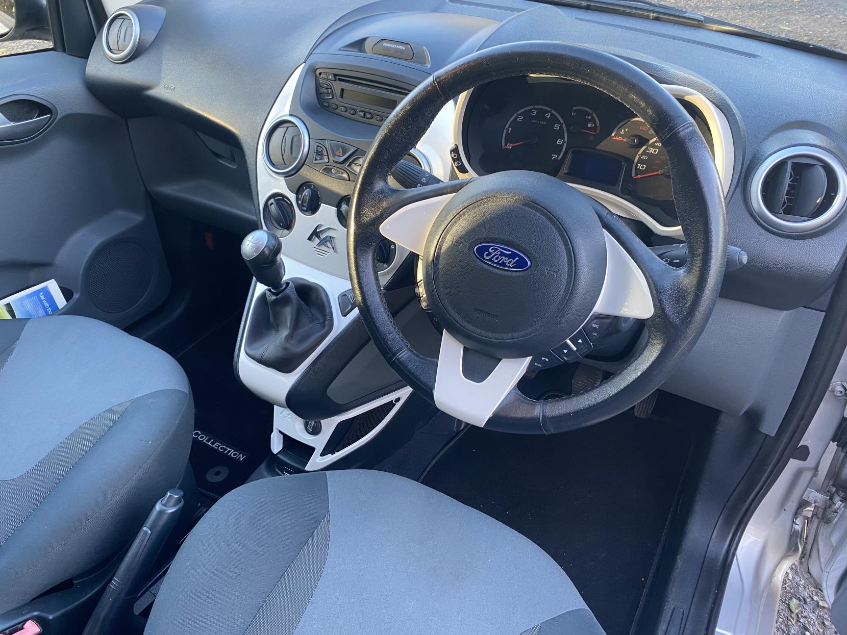 Ford Ka 1.2 Zetec Hatchback 3dr Petrol Manual Euro 5 (s/s) (69 ps)