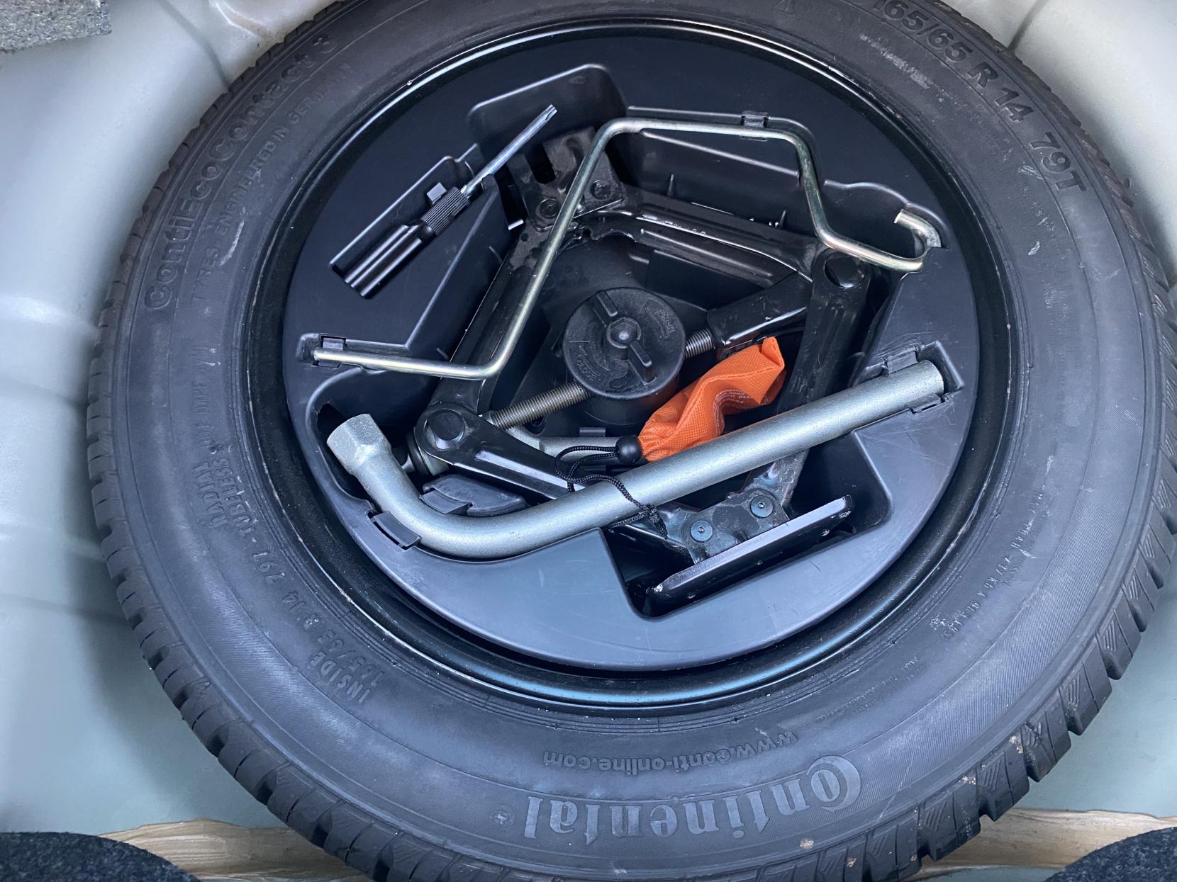 Ford Ka 1.2 Zetec Hatchback 3dr Petrol Manual Euro 5 (s/s) (69 ps)