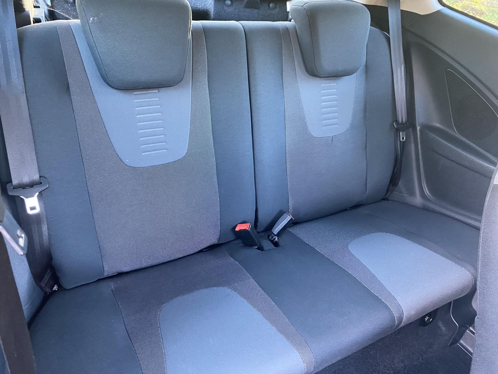 Ford Ka 1.2 Zetec Hatchback 3dr Petrol Manual Euro 5 (s/s) (69 ps)