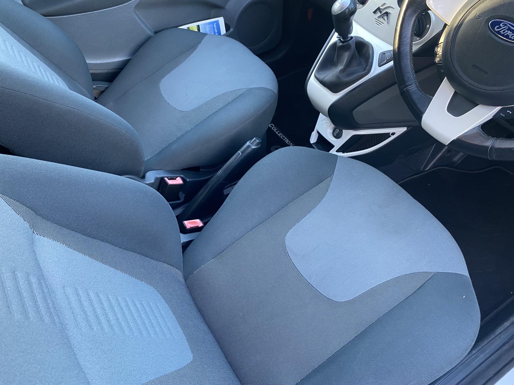 Ford Ka 1.2 Zetec Hatchback 3dr Petrol Manual Euro 5 (s/s) (69 ps)