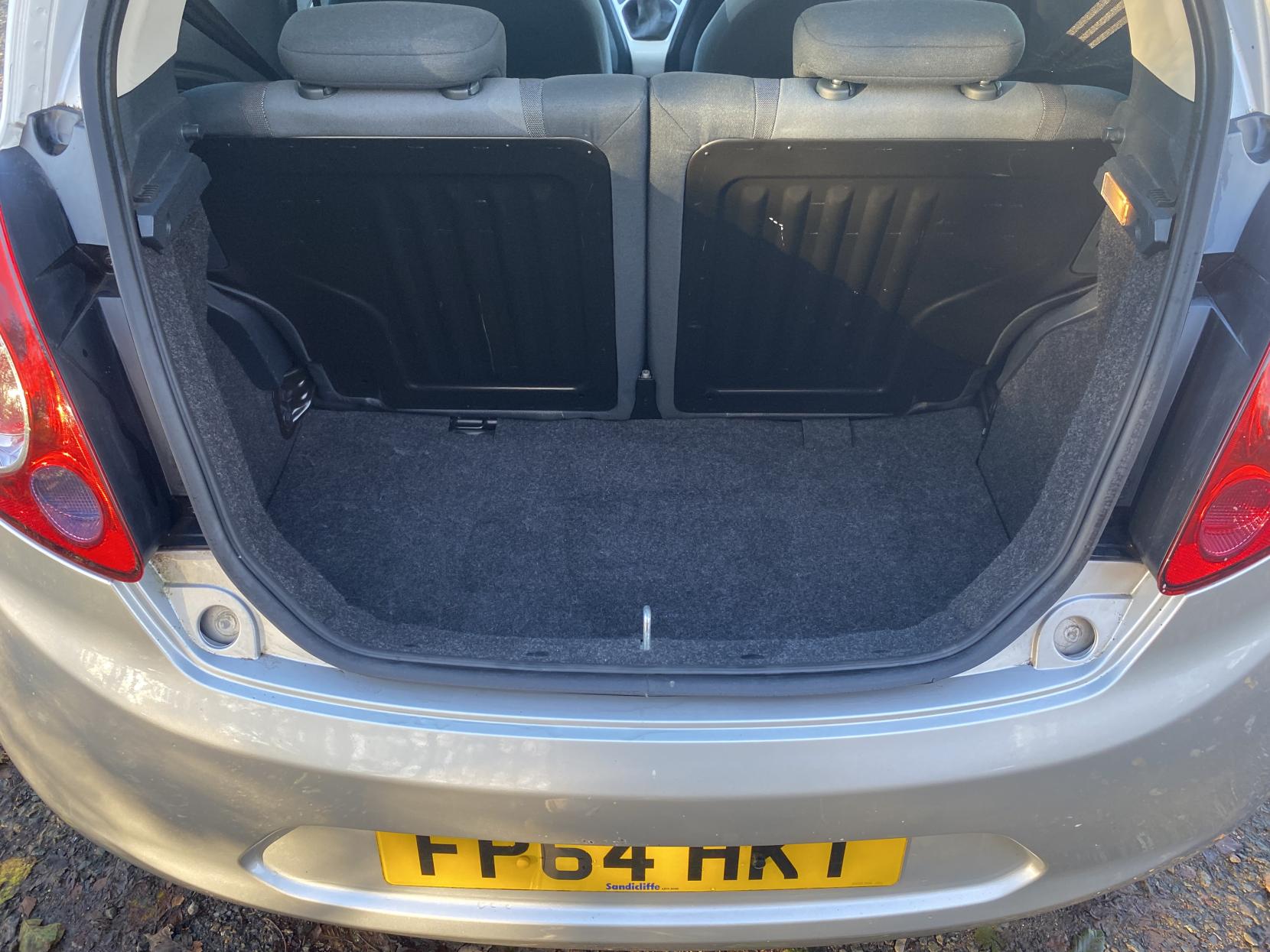 Ford Ka 1.2 Zetec Hatchback 3dr Petrol Manual Euro 5 (s/s) (69 ps)