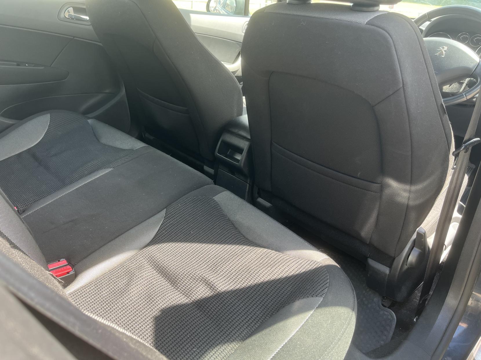 Peugeot 308 1.6 VTi Active Hatchback 5dr Petrol Manual Euro 5 (120 ps)