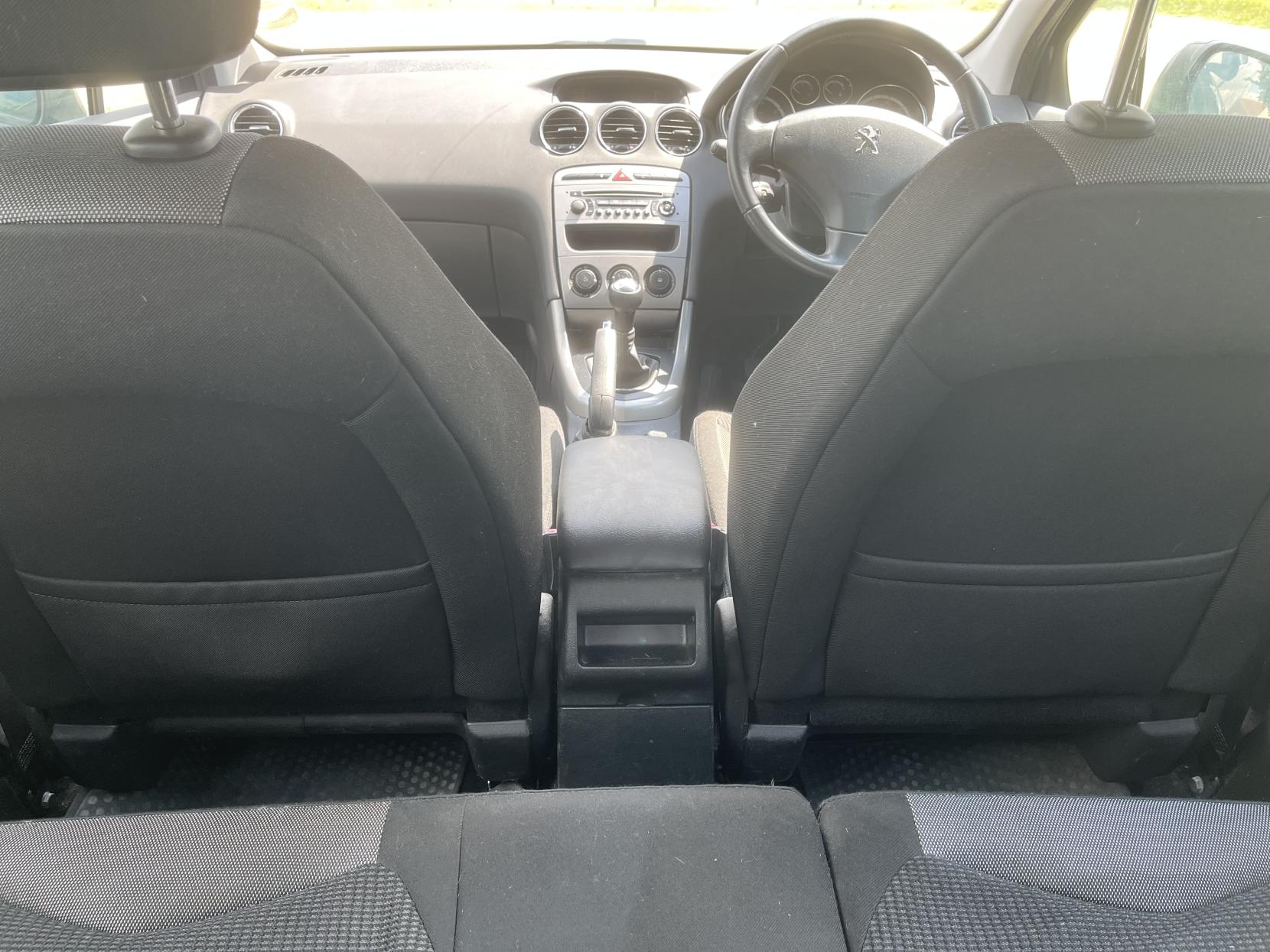 Peugeot 308 1.6 VTi Active Hatchback 5dr Petrol Manual Euro 5 (120 ps)