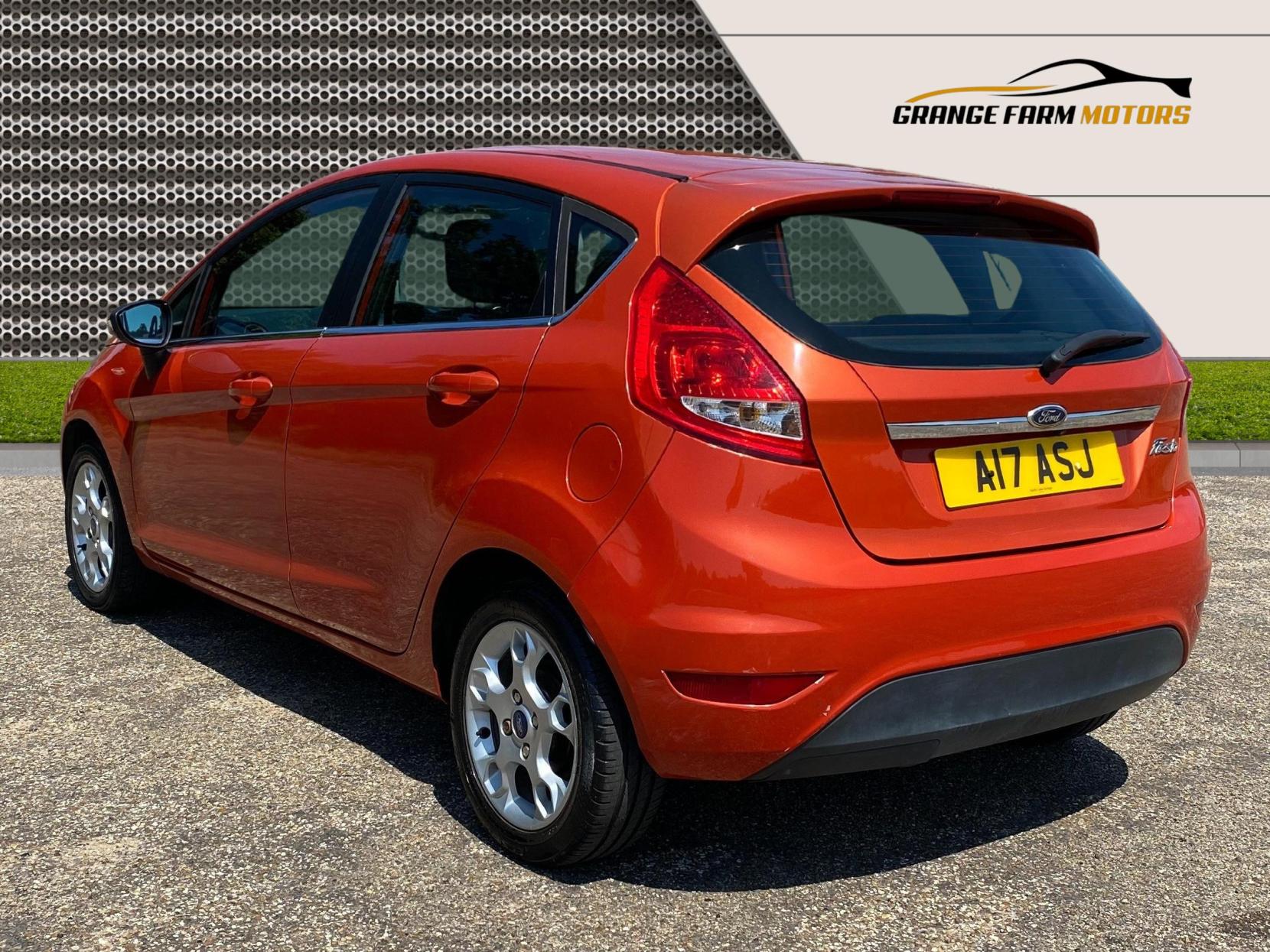Ford Fiesta 1.25 Zetec Hatchback 5dr Petrol Manual (129 g/km, 81 bhp)