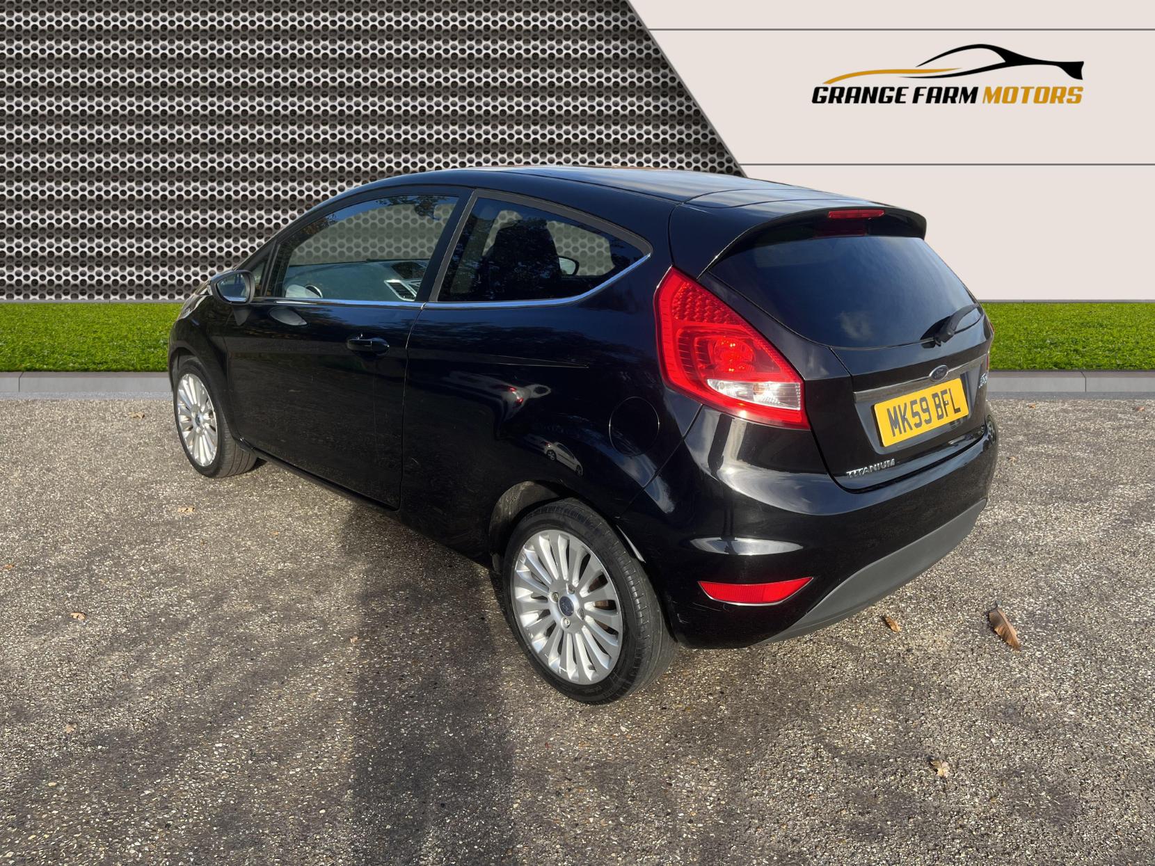 Ford Fiesta 1.6 Titanium Hatchback 3dr Petrol Manual (139 g/km, 118 bhp)