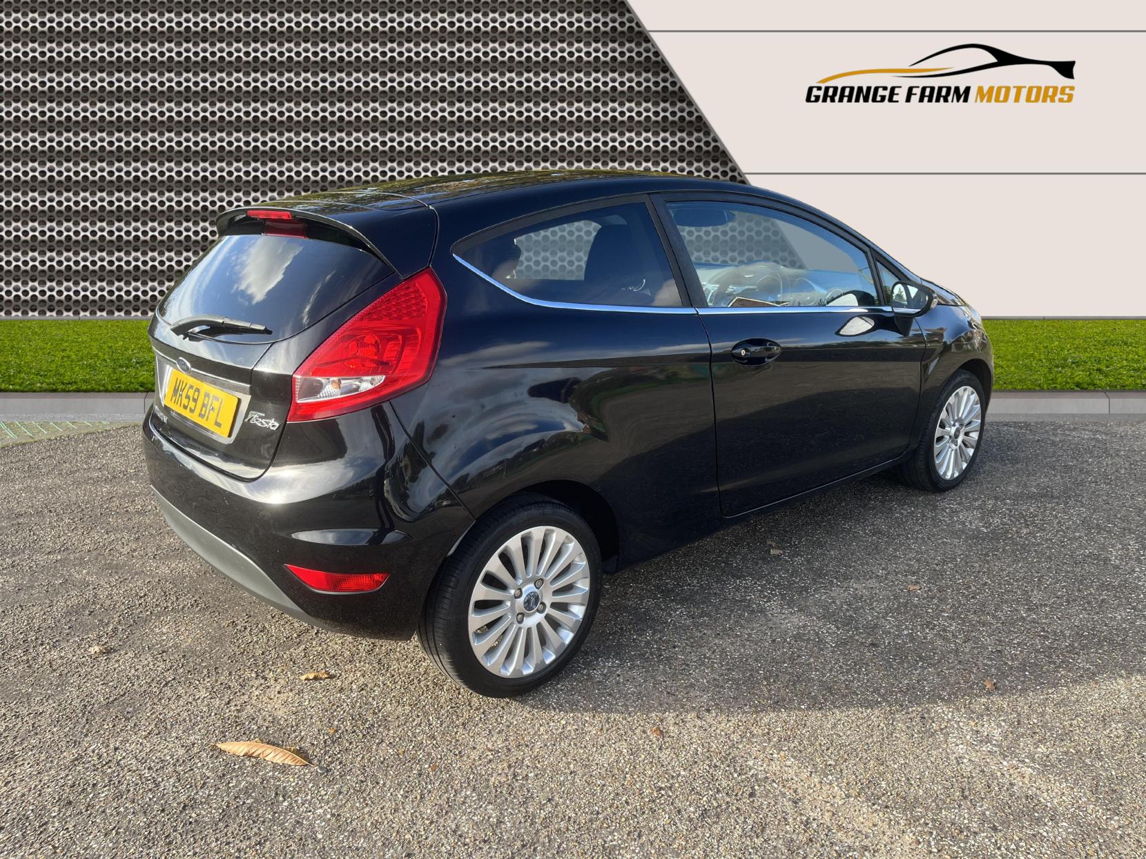 Ford Fiesta 1.6 Titanium Hatchback 3dr Petrol Manual (139 g/km, 118 bhp)