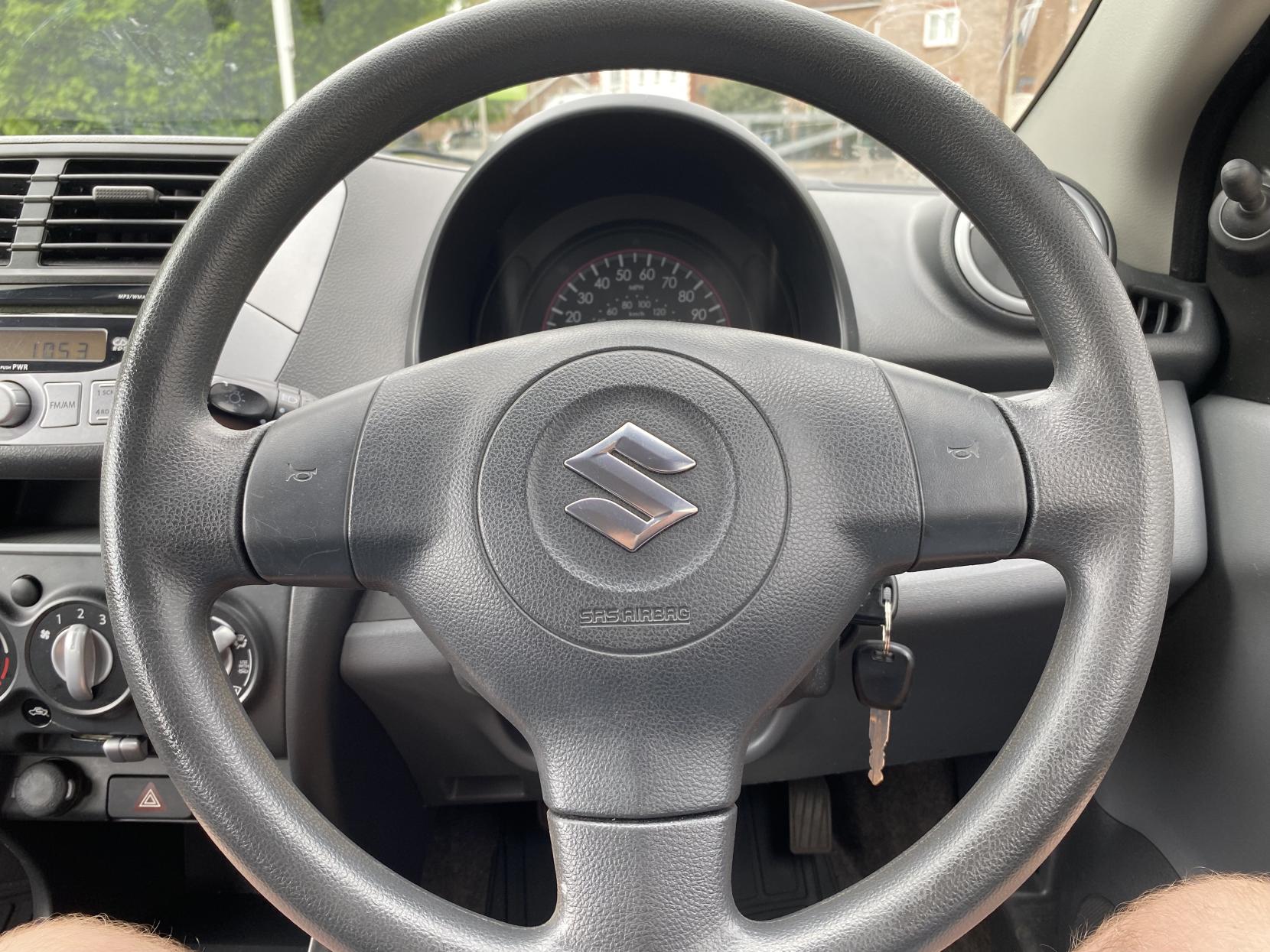Suzuki Alto 1.0 12V SZ Hatchback 5dr Petrol Manual Euro 5 (68 ps)