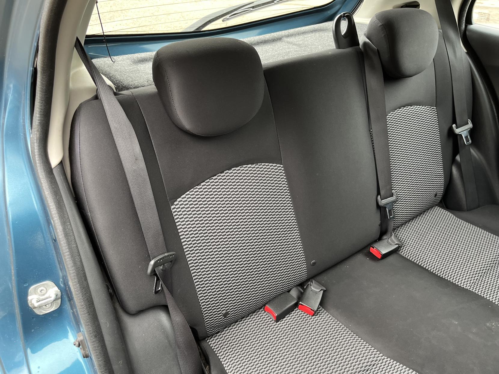 Nissan Micra 1.2 Visia Hatchback 5dr Petrol Manual Euro 5 (80 ps)