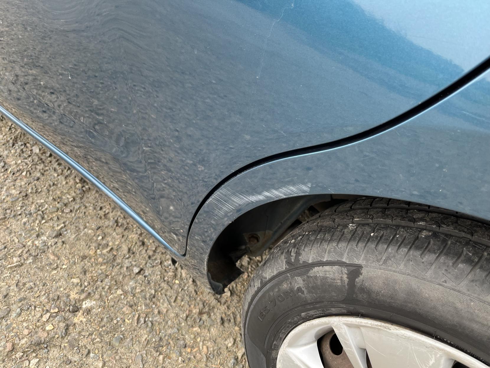 Nissan Micra 1.2 Visia Hatchback 5dr Petrol Manual Euro 5 (80 ps)