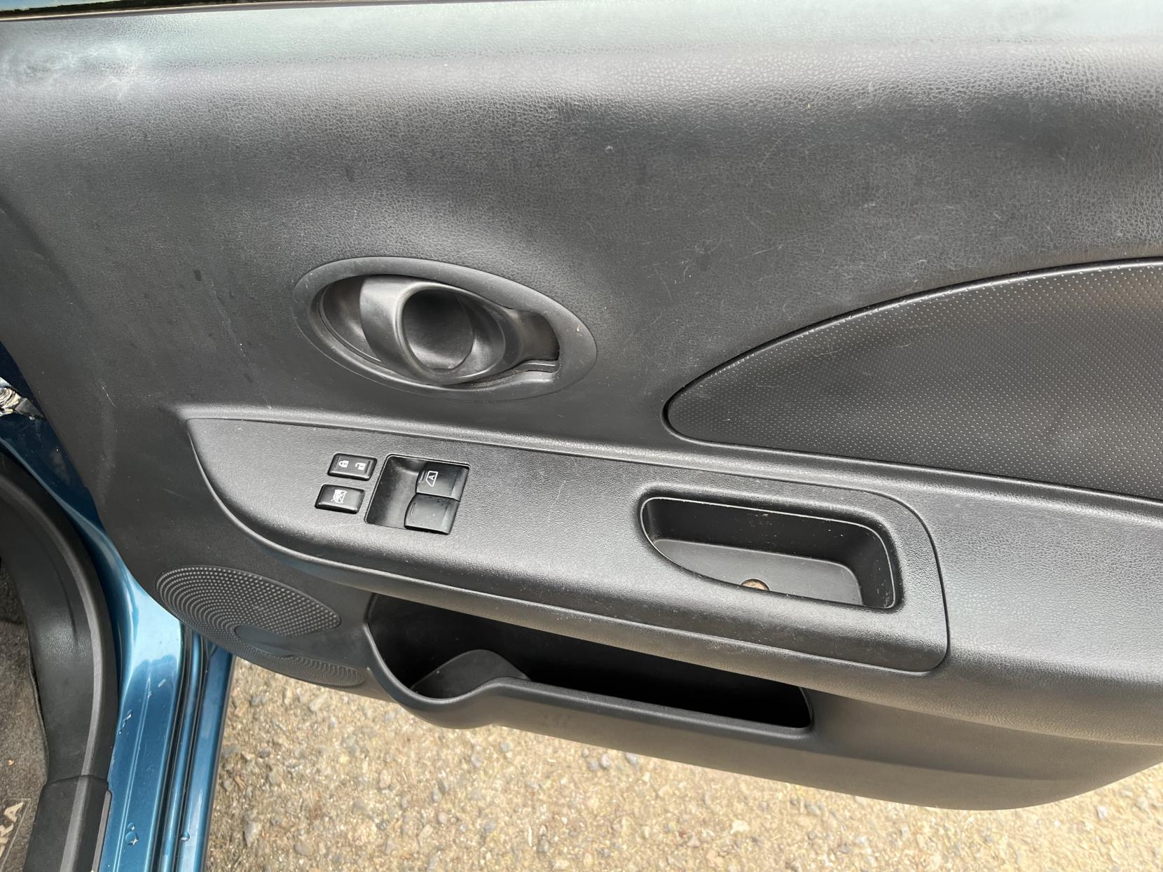 Nissan Micra 1.2 Visia Hatchback 5dr Petrol Manual Euro 5 (80 ps)