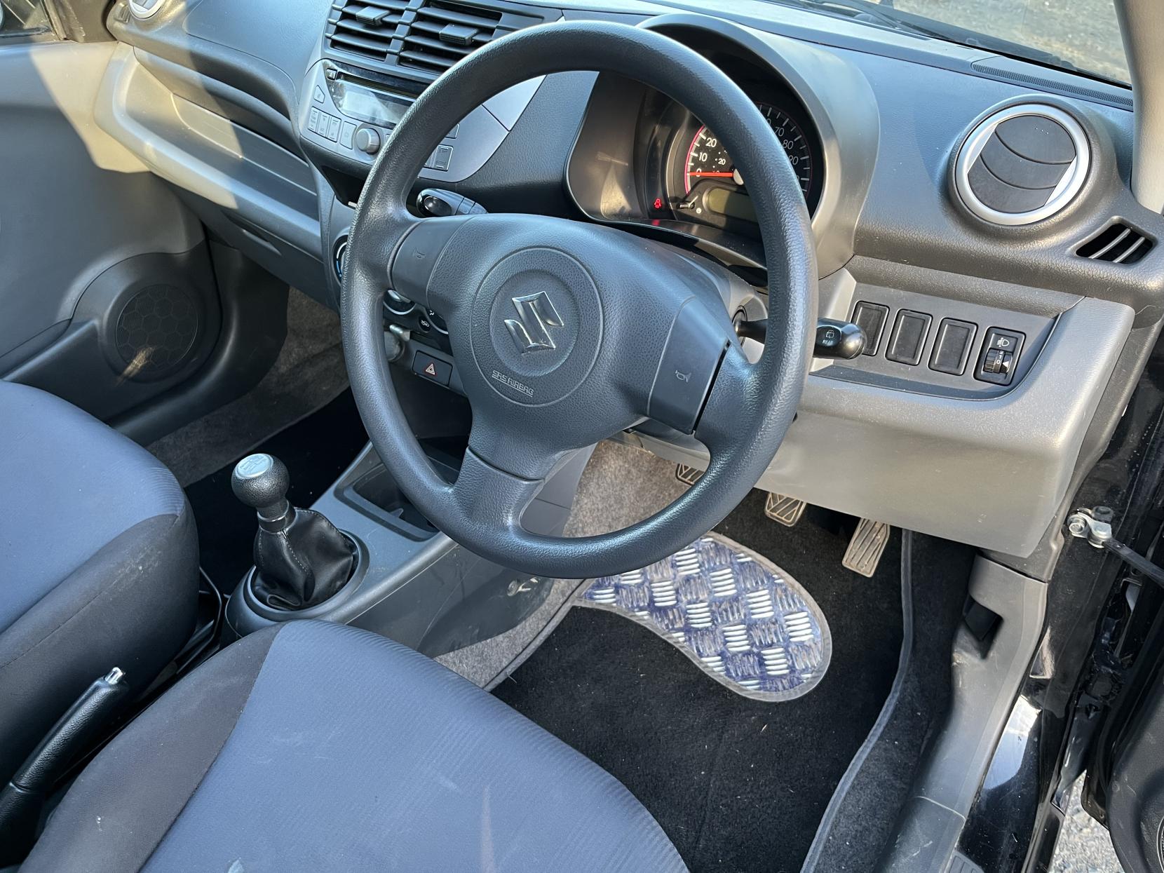 Suzuki Alto 1.0 12V SZ Hatchback 5dr Petrol Manual Euro 5 (68 ps)