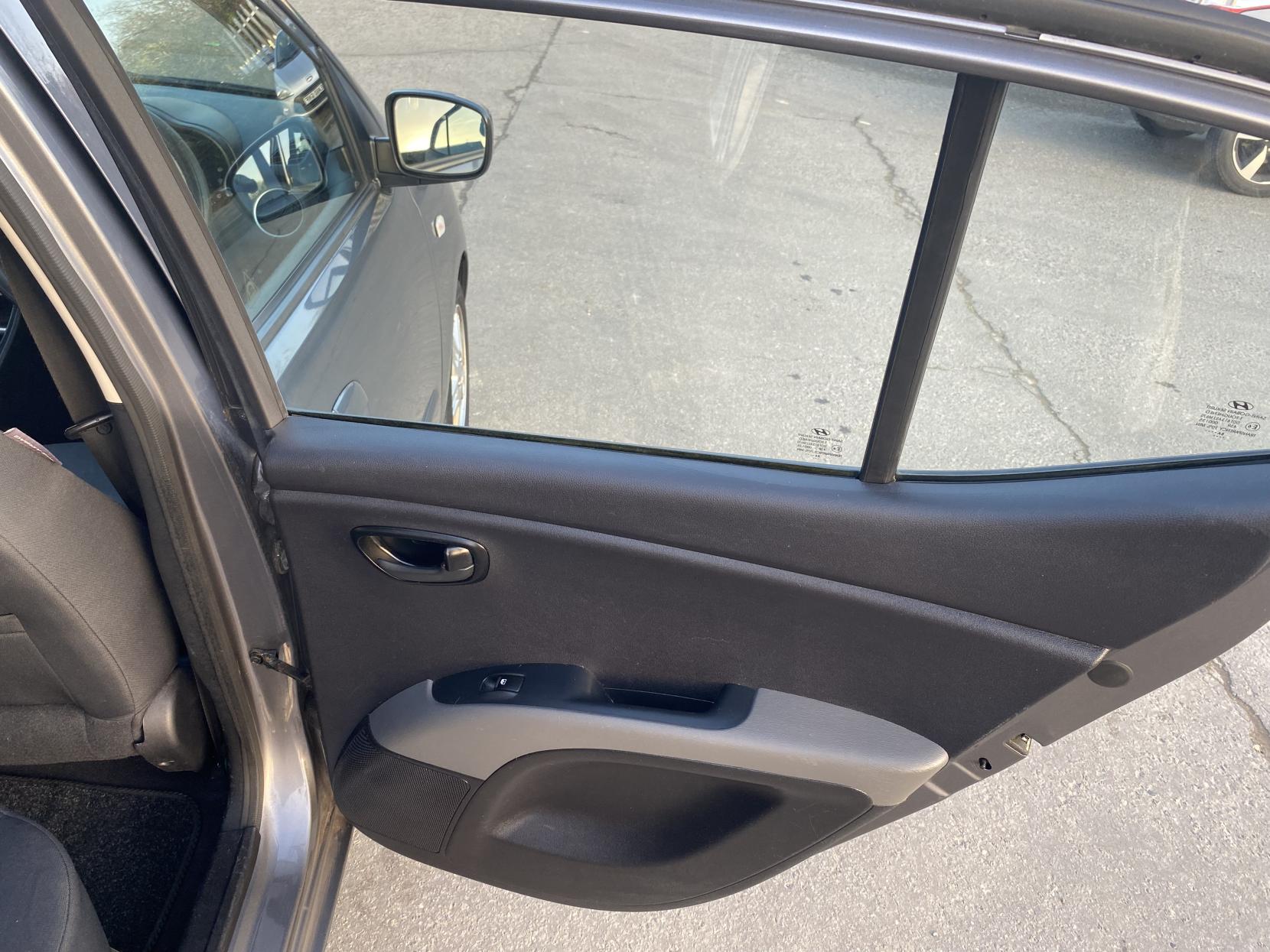 Hyundai i10 1.2 Comfort Hatchback 5dr Petrol Manual Euro 4 (77 bhp)