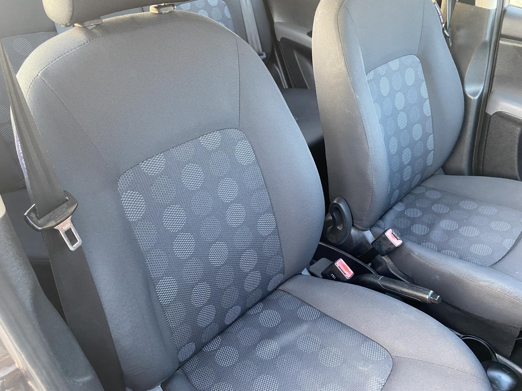 Hyundai i10 1.2 Comfort Hatchback 5dr Petrol Manual Euro 4 (77 bhp)