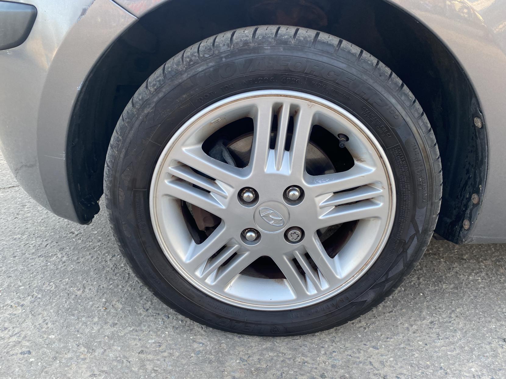 Hyundai i10 1.2 Comfort Hatchback 5dr Petrol Manual Euro 4 (77 bhp)